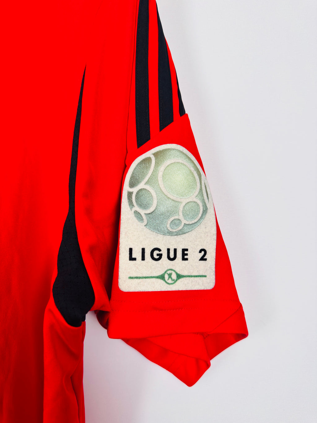 PSG FOOTBALL JERSEY 1997/1998 HOME - NGOTTY #4 (S)