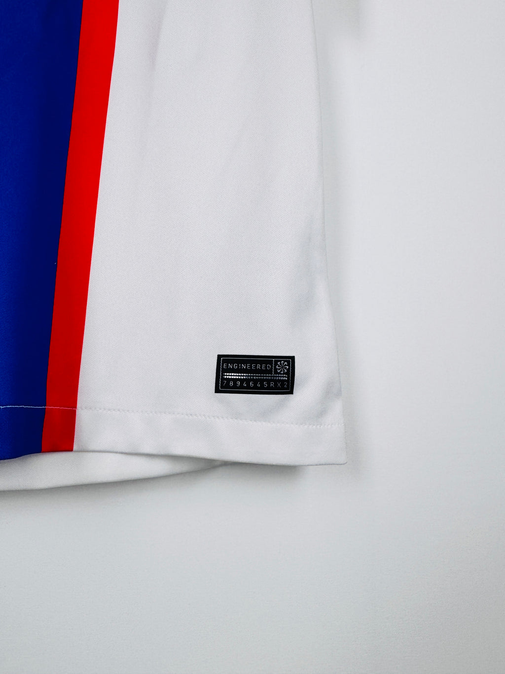 PSG FOOTBALL JERSEY 1997/1998 HOME - NGOTTY #4 (S)