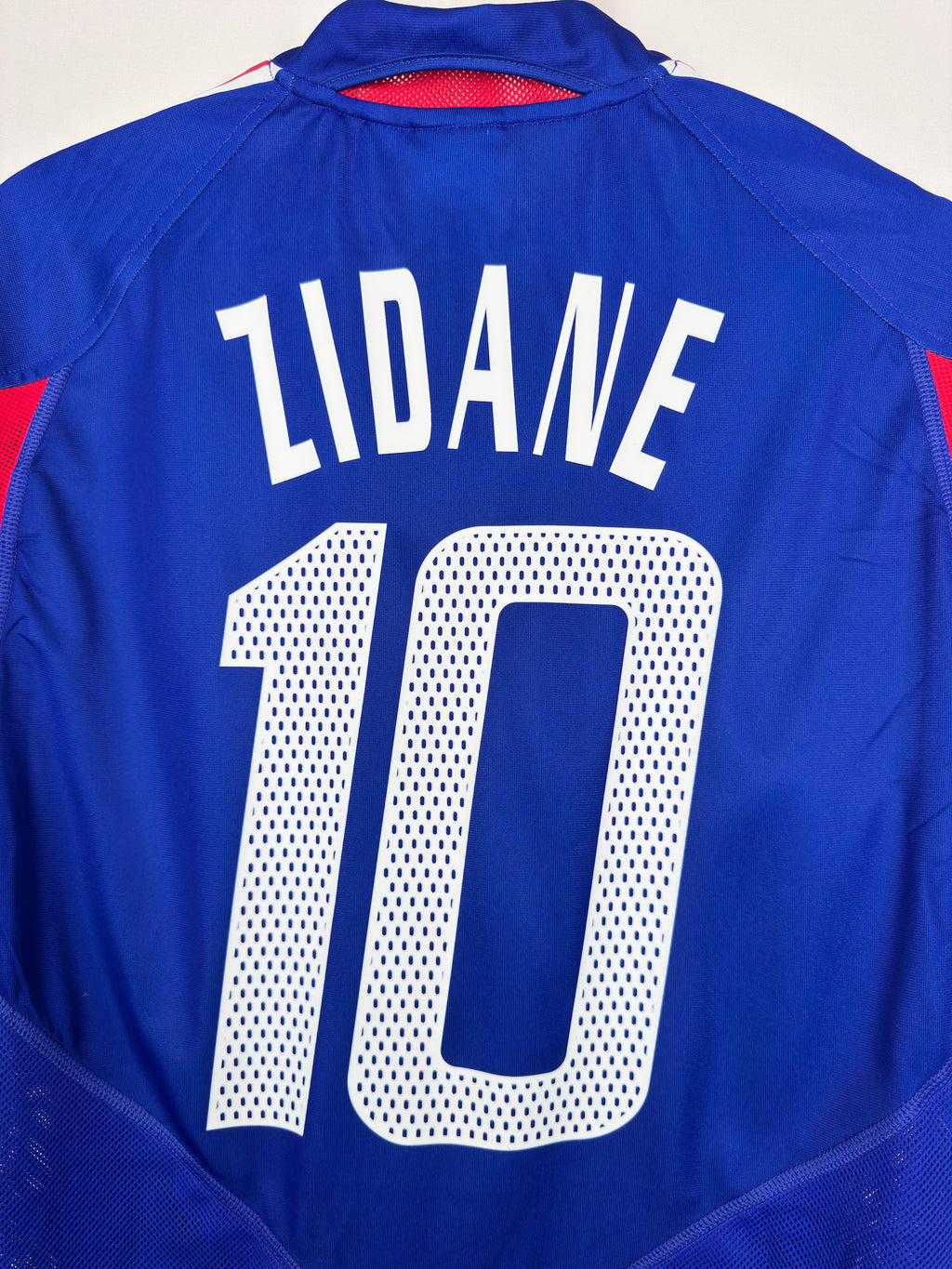 PSG FOOTBALL JERSEY 1997/1998 HOME - NGOTTY #4 (S)