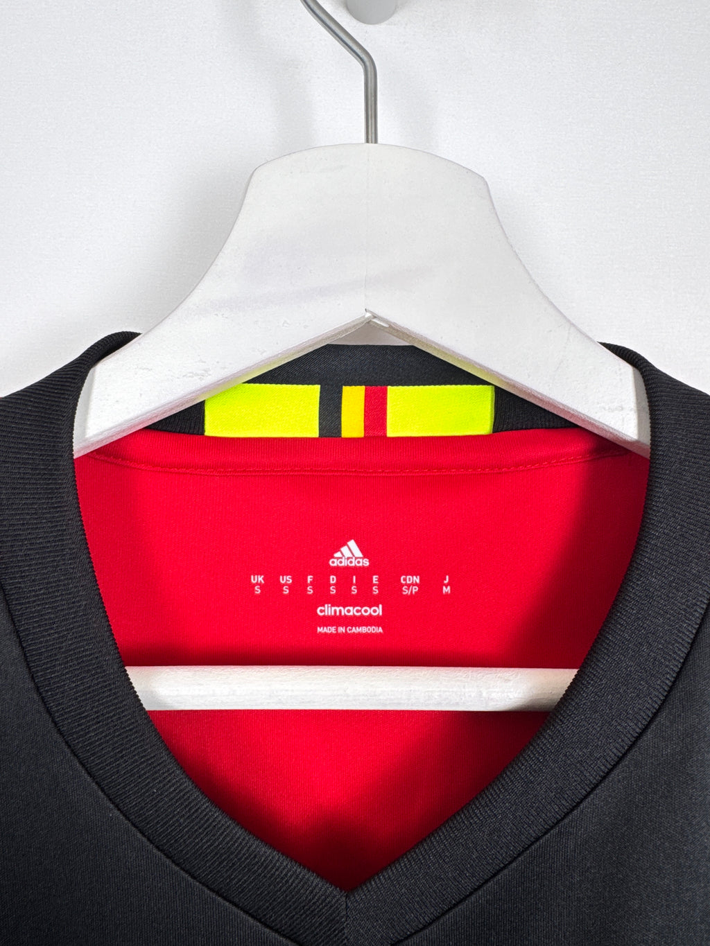PSG FOOTBALL JERSEY 1997/1998 HOME - NGOTTY #4 (S)