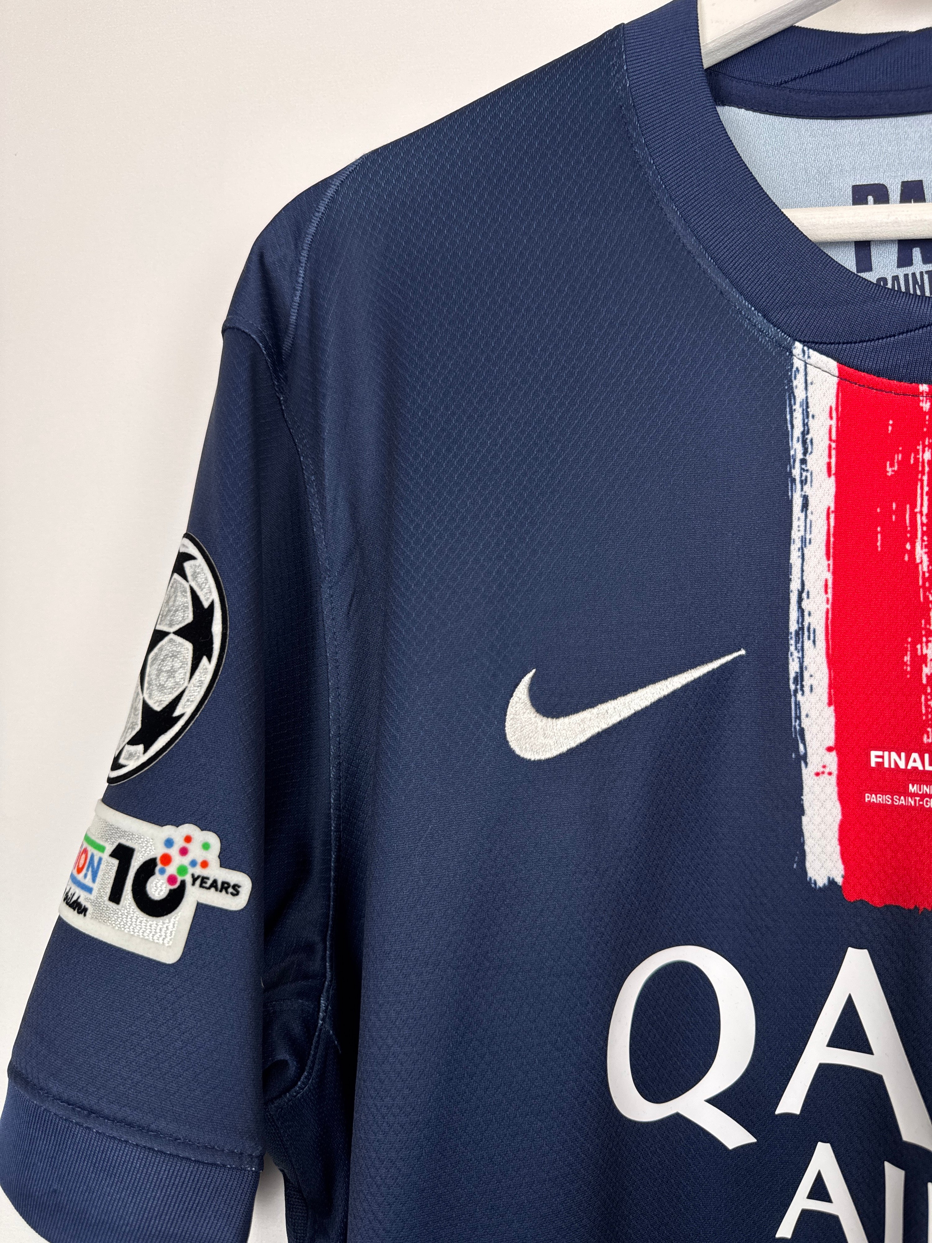 PSG FOOTBALL JERSEY 1997/1998 HOME - NGOTTY #4 (S)