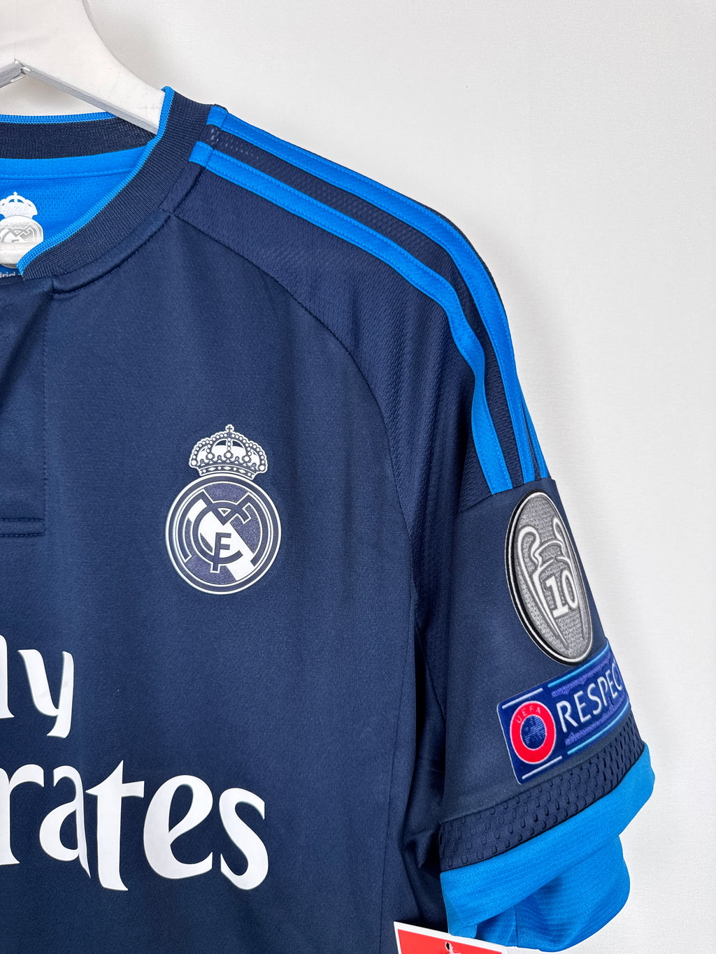 PSG FOOTBALL JERSEY 1997/1998 HOME - NGOTTY #4 (S)