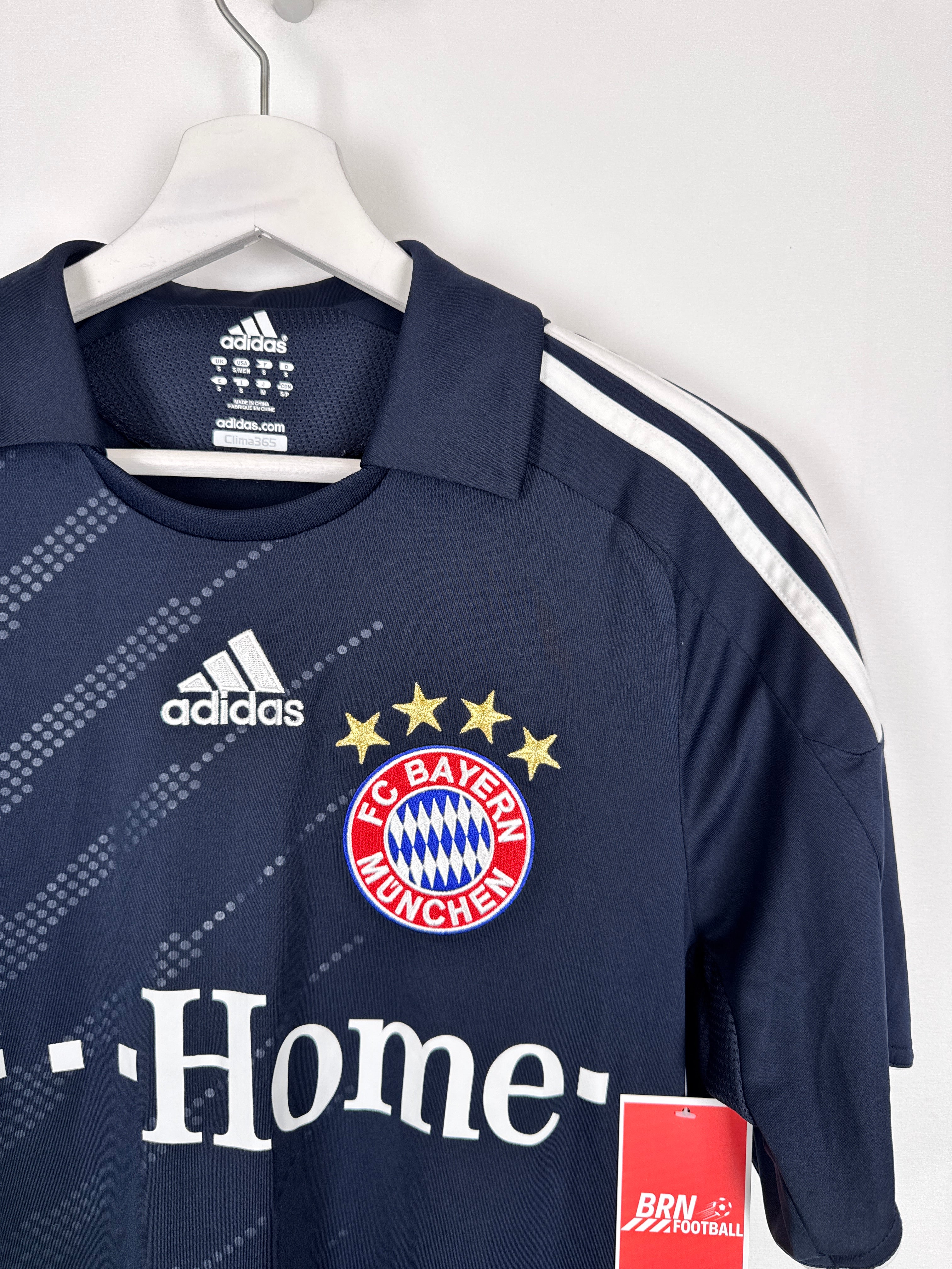 PSG FOOTBALL JERSEY 1997/1998 HOME - NGOTTY #4 (S)