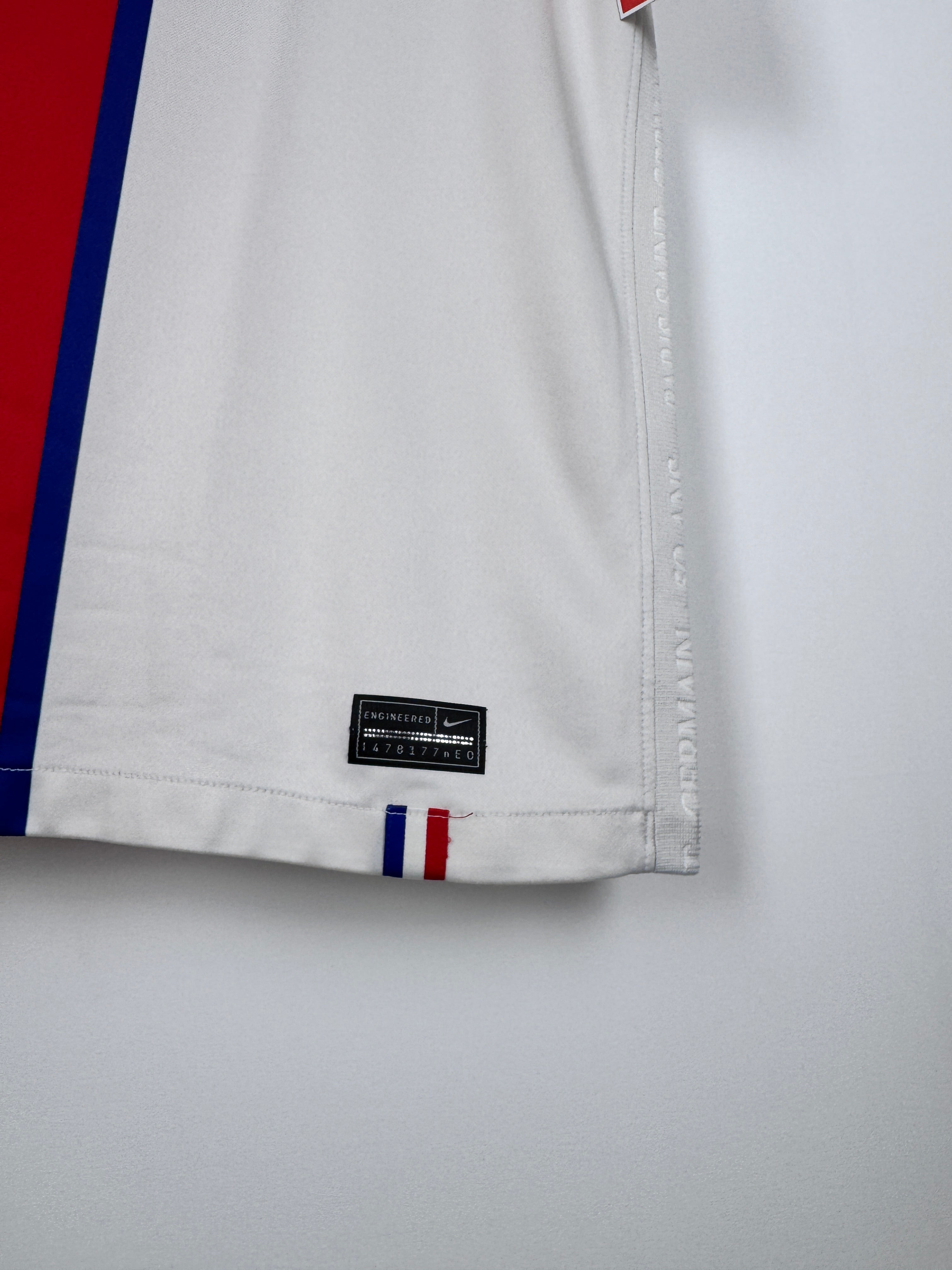 PSG FOOTBALL JERSEY 1997/1998 HOME - NGOTTY #4 (S)