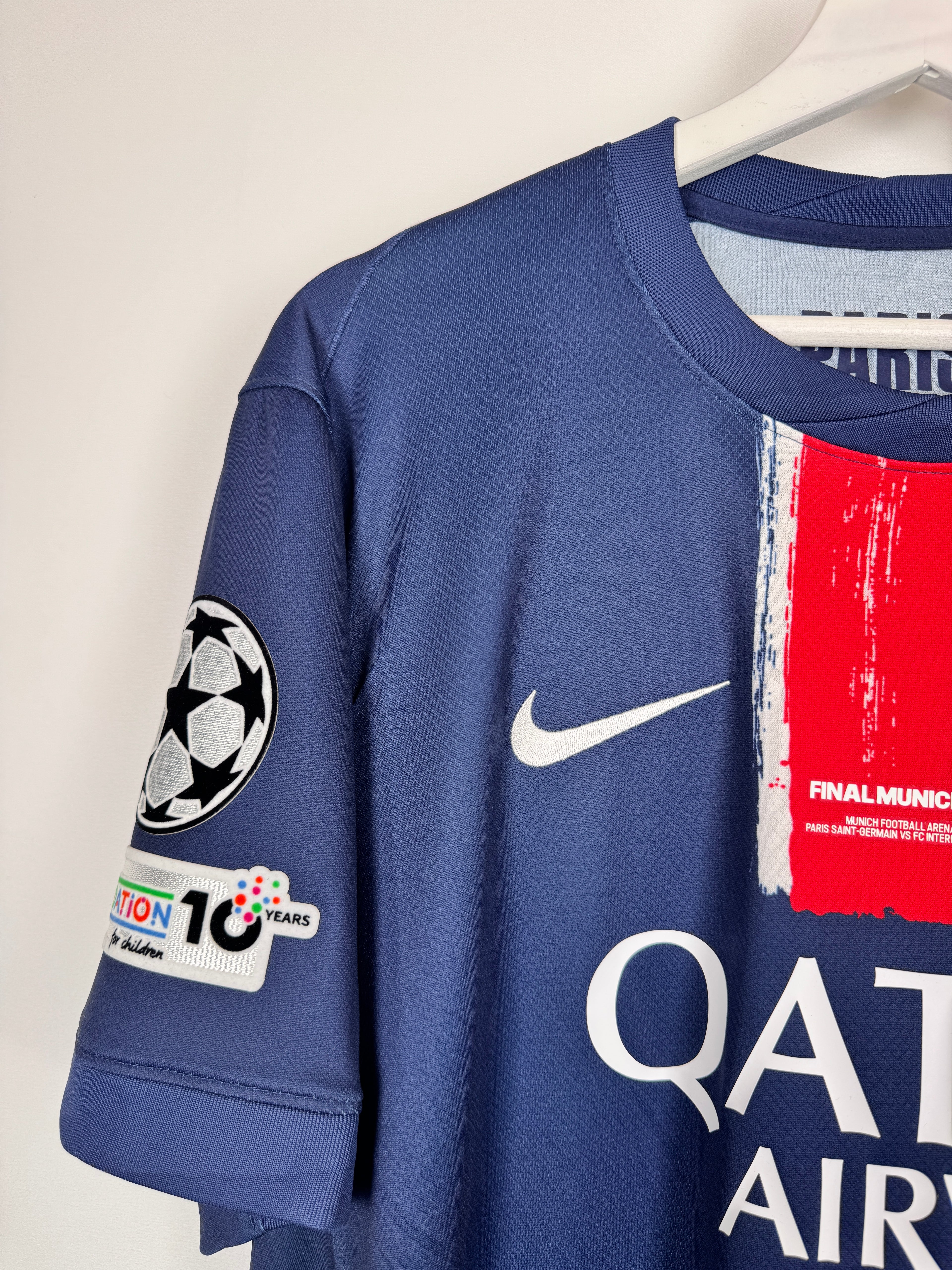 PSG FOOTBALL JERSEY 1997/1998 HOME - NGOTTY #4 (S)