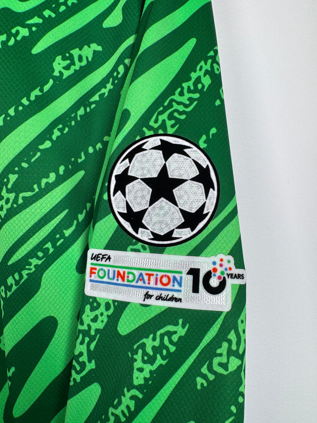PSG FOOTBALL JERSEY 1997/1998 HOME - NGOTTY #4 (S)