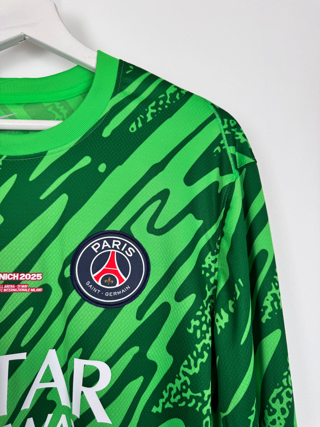 PSG FOOTBALL JERSEY 1997/1998 HOME - NGOTTY #4 (S)