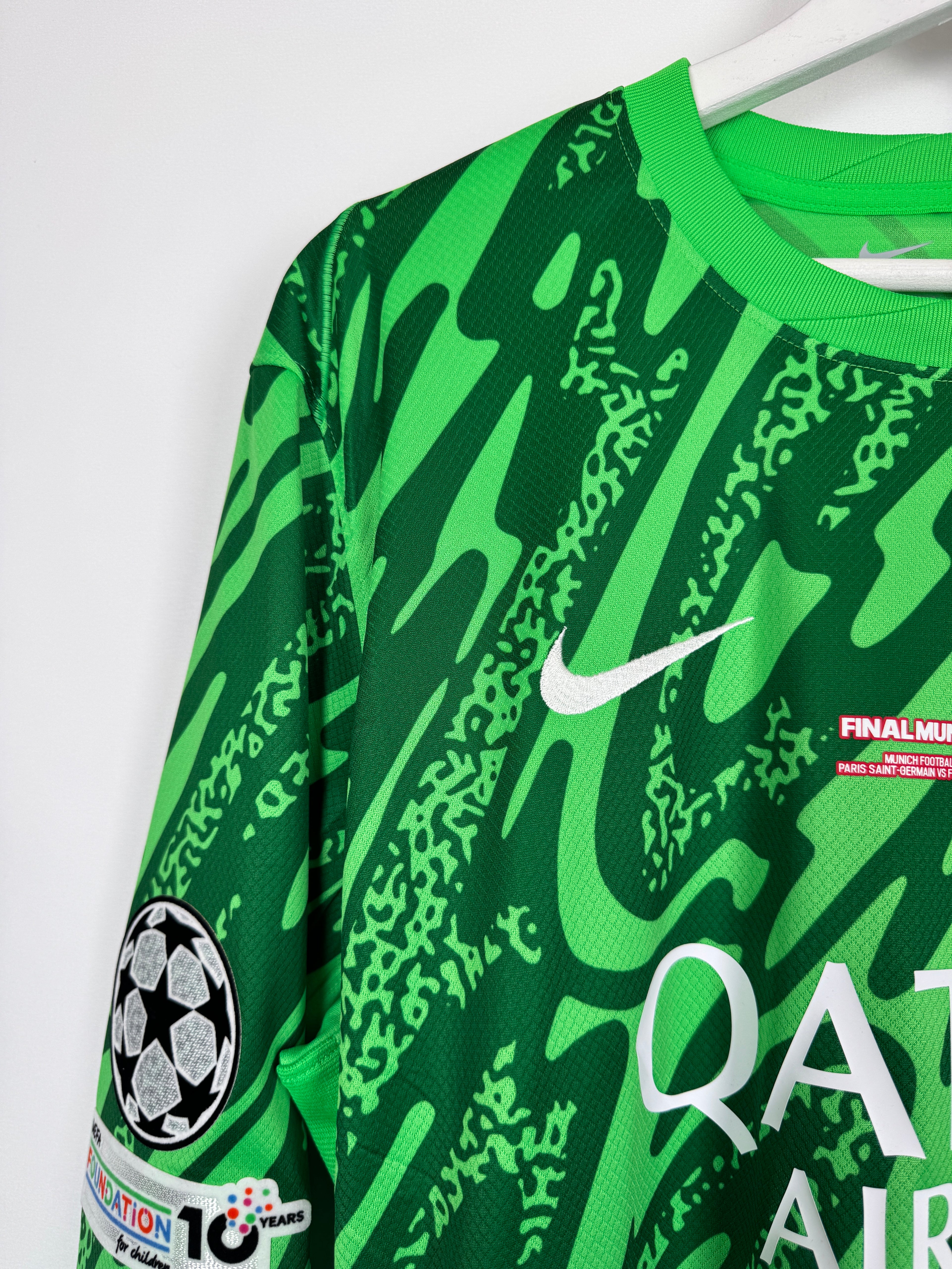 PSG FOOTBALL JERSEY 1997/1998 HOME - NGOTTY #4 (S)
