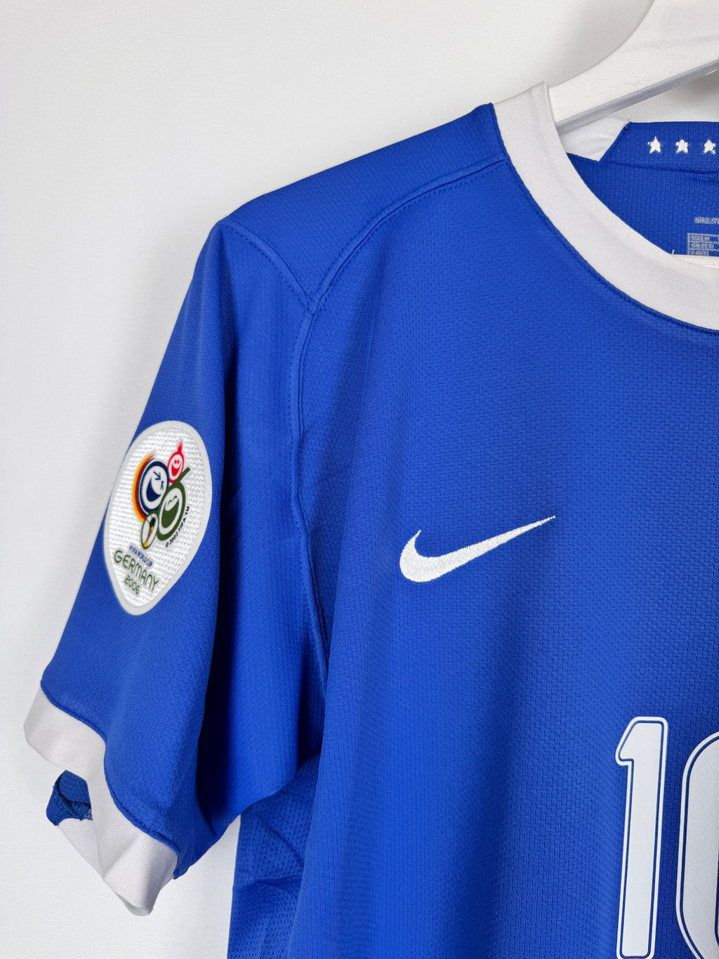 PSG FOOTBALL JERSEY 1997/1998 HOME - NGOTTY #4 (S)