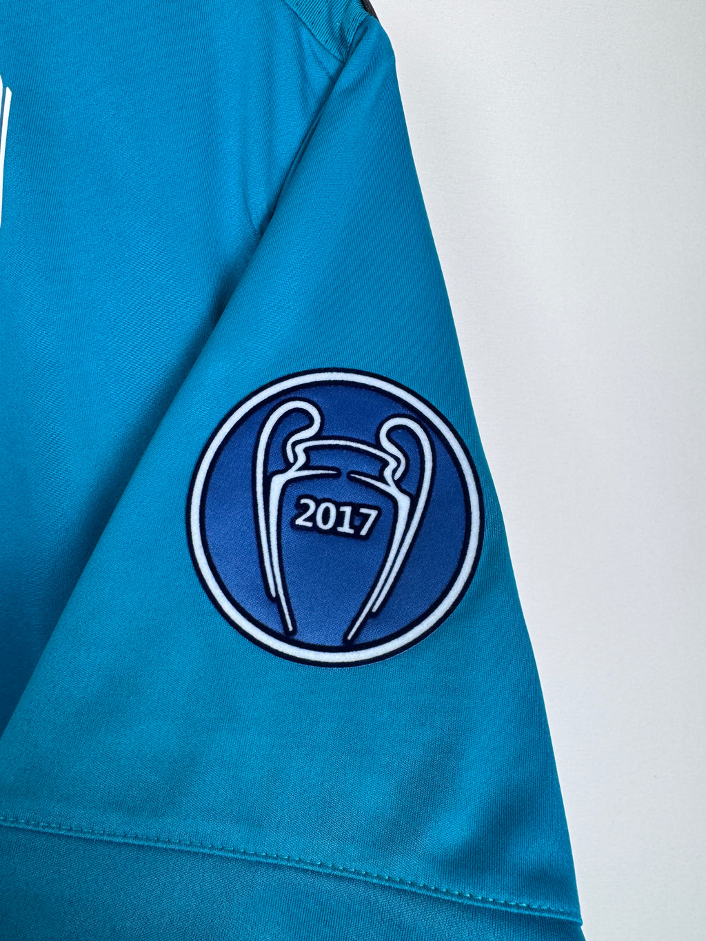 PSG FOOTBALL JERSEY 1997/1998 HOME - NGOTTY #4 (S)