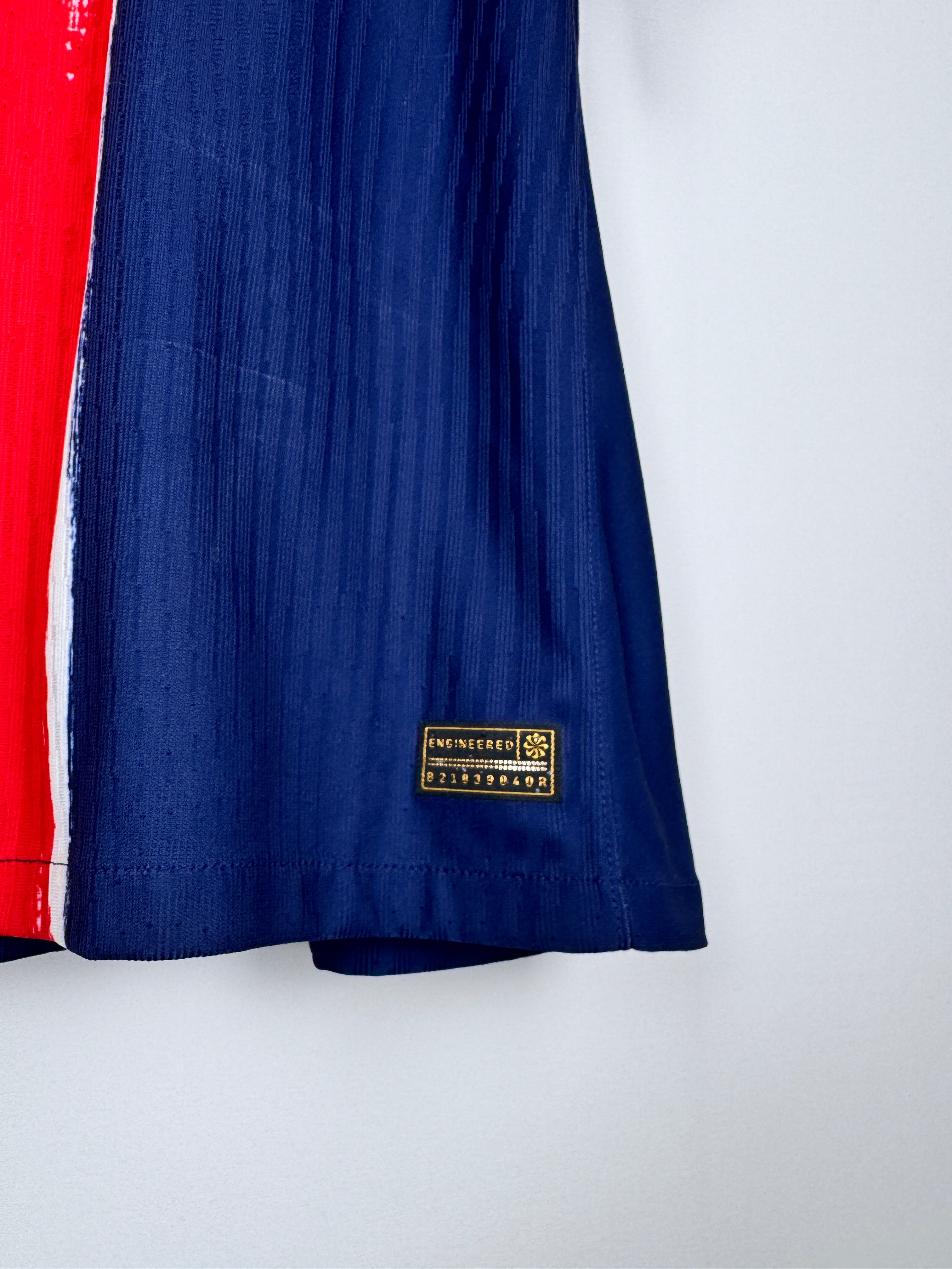 PSG FOOTBALL JERSEY 1997/1998 HOME - NGOTTY #4 (S)
