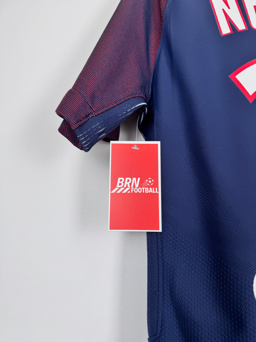 PSG FOOTBALL JERSEY 1997/1998 HOME - NGOTTY #4 (S)
