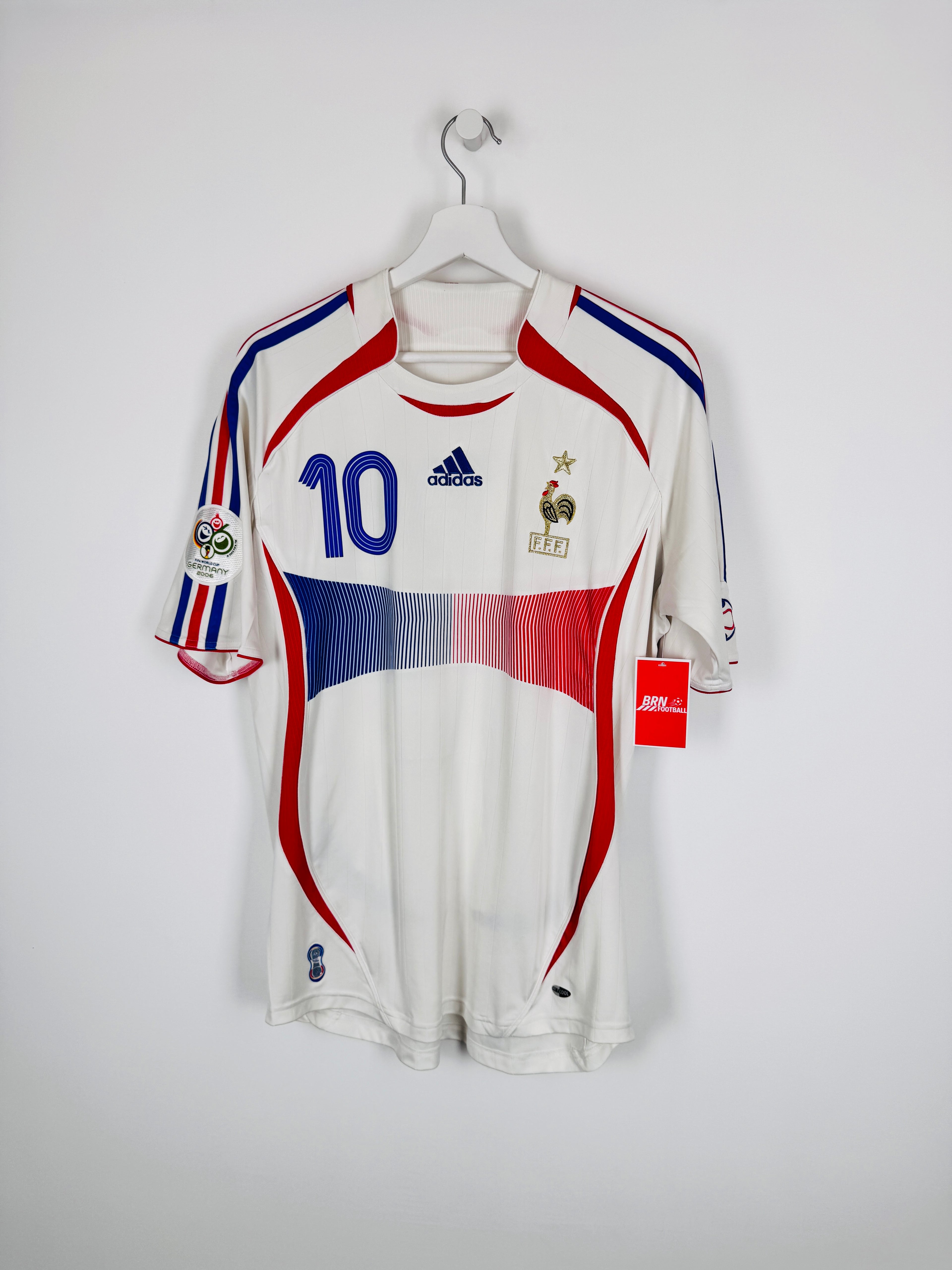 PSG FOOTBALL JERSEY 1997/1998 HOME - NGOTTY #4 (S)