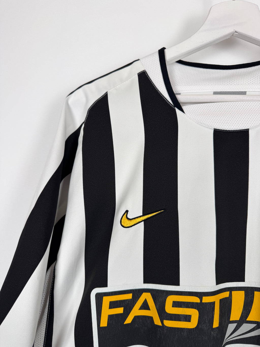 PSG FOOTBALL JERSEY 1997/1998 HOME - NGOTTY #4 (S)