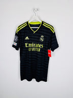 PSG FOOTBALL JERSEY 1997/1998 HOME - NGOTTY #4 (S)