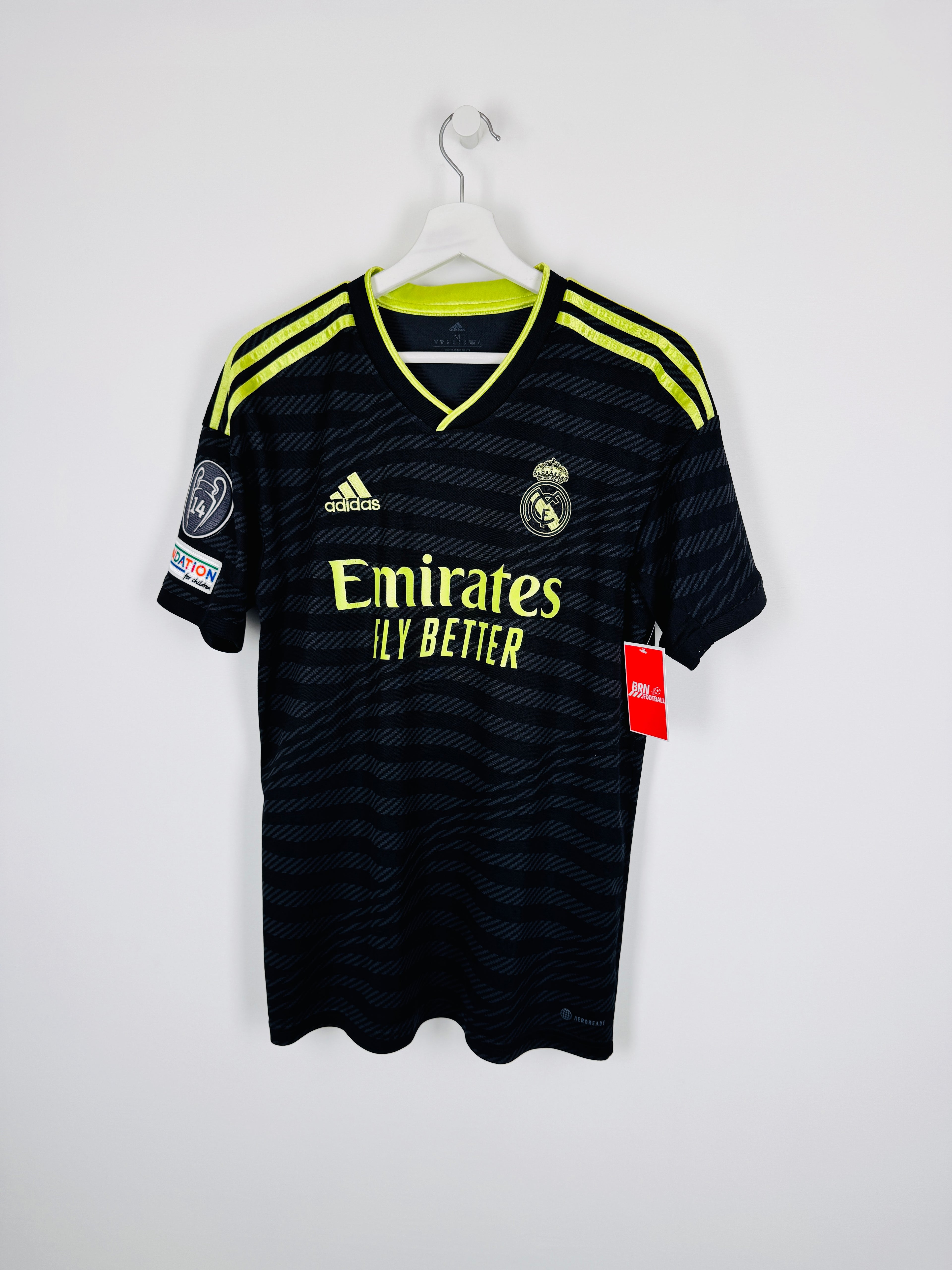 PSG FOOTBALL JERSEY 1997/1998 HOME - NGOTTY #4 (S)