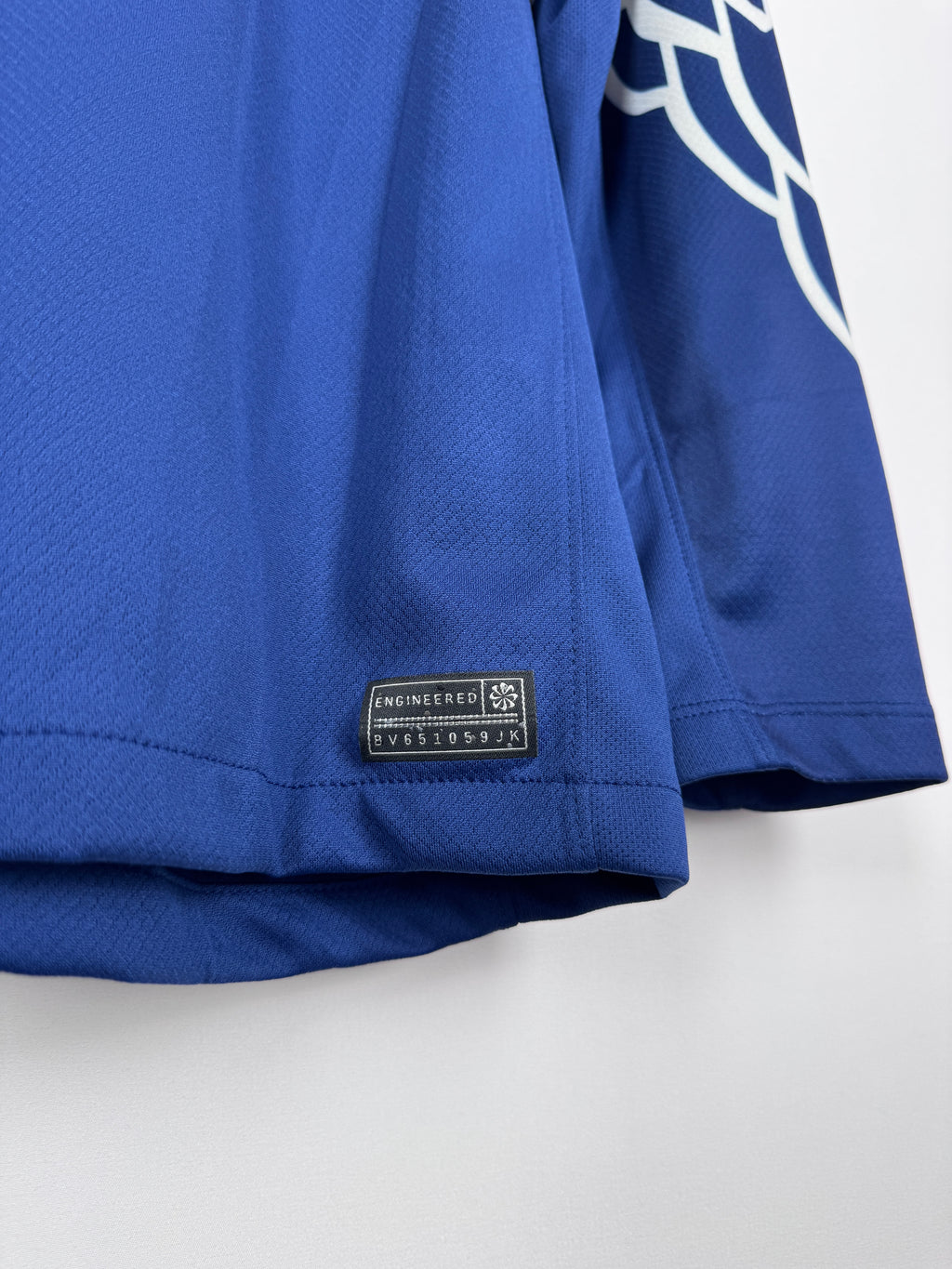 PSG FOOTBALL JERSEY 1997/1998 HOME - NGOTTY #4 (S)