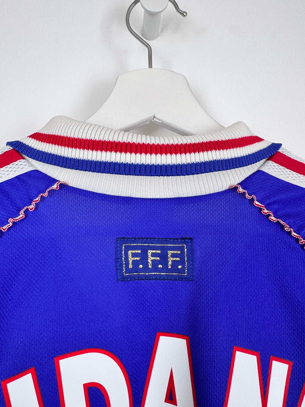 PSG FOOTBALL JERSEY 1997/1998 HOME - NGOTTY #4 (S)