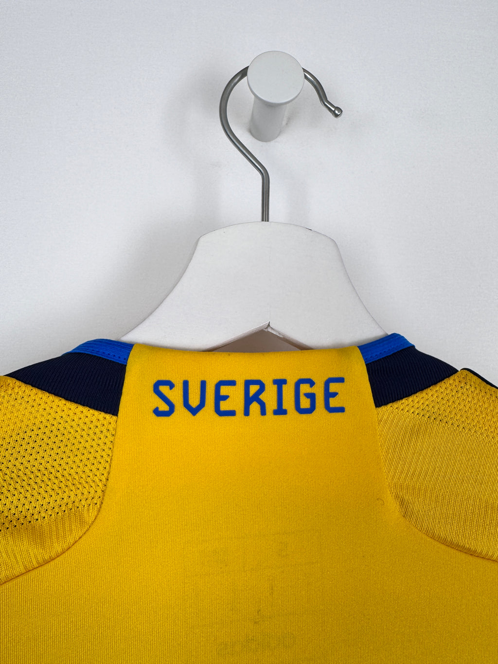 PSG FOOTBALL JERSEY 1997/1998 HOME - NGOTTY #4 (S)