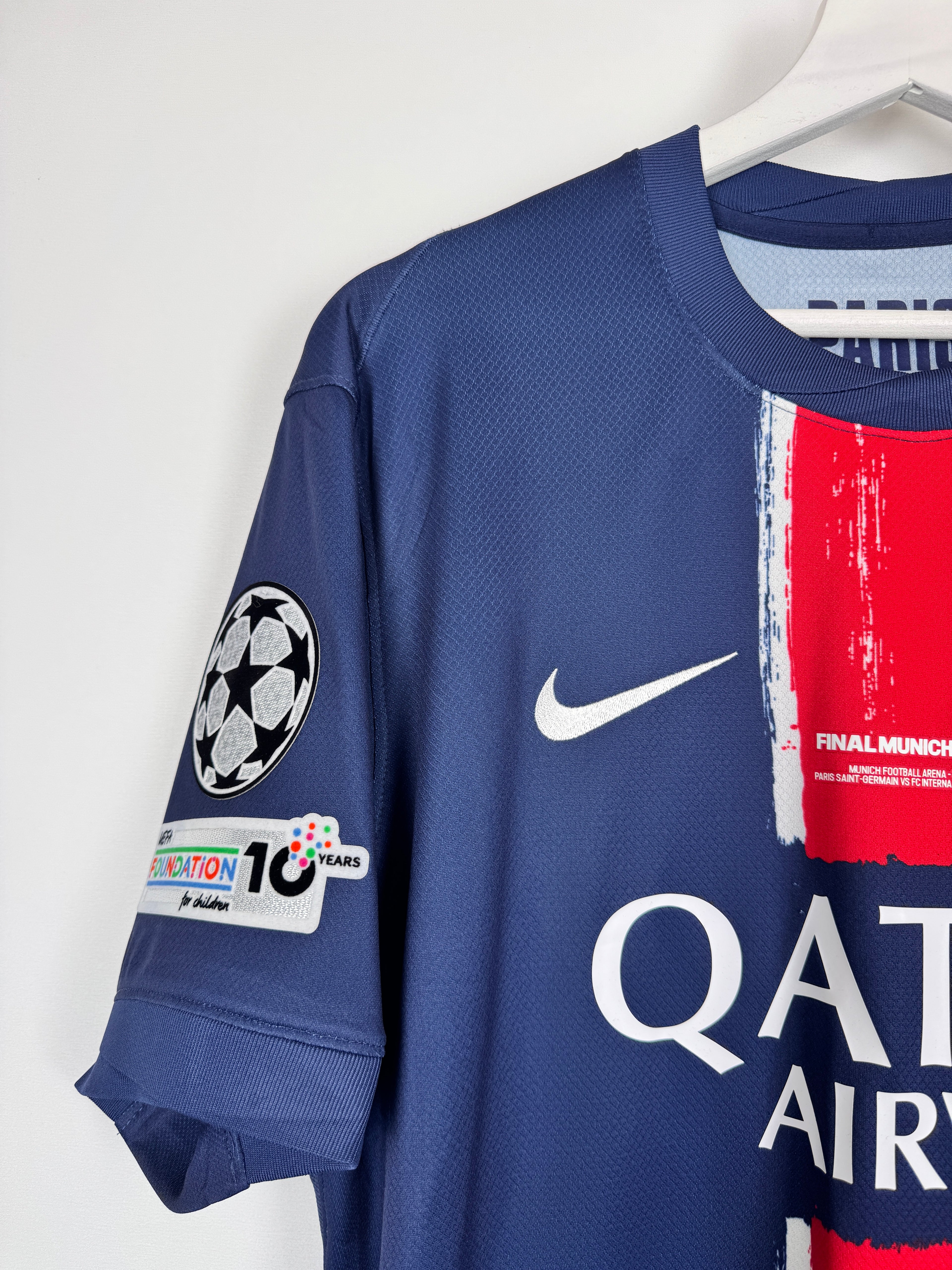 PSG FOOTBALL JERSEY 1997/1998 HOME - NGOTTY #4 (S)