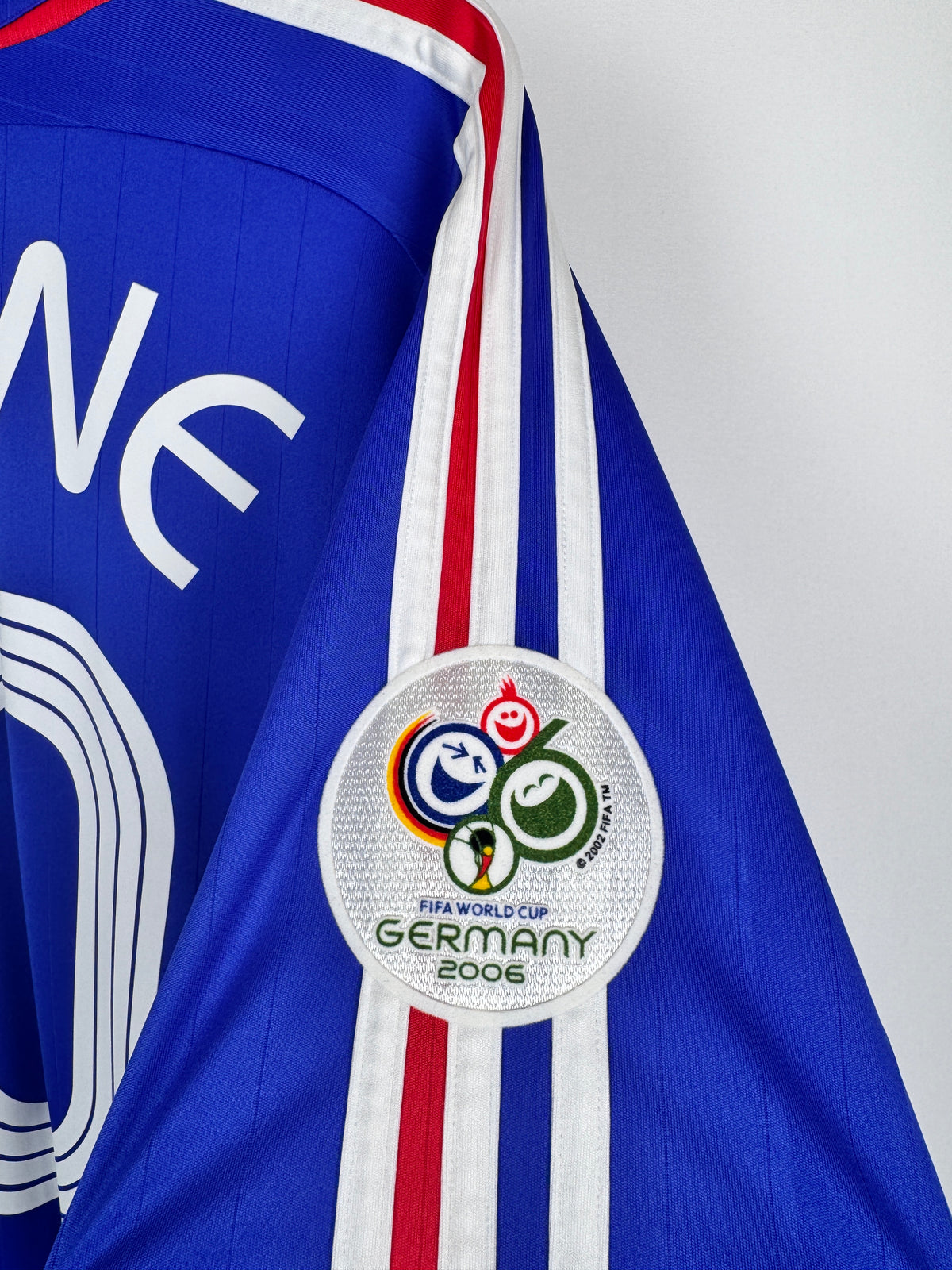 MAILLOT DE FOOTBALL ÉQUIPE DE FRANCE 2006 DOMICILE - ZINÉDINE ZIDANE #10 (XL)