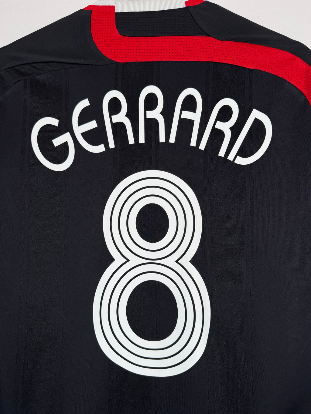 MAILLOT DE FOOTBALL LIVERPOOL 2007/2008 THIRD - STEVEN GERRARD #8 (XL)