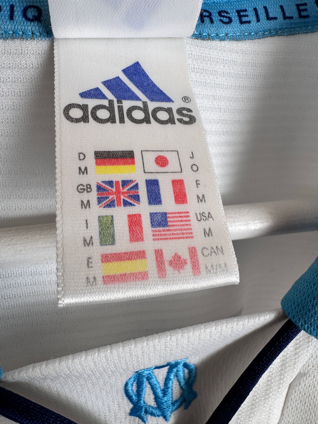 MAILLOT DE FOOTBALL OLYMPIQUE DE MARSEILLE 1999/2000 DOMICILE - ROBERT PIRES #7 (M)