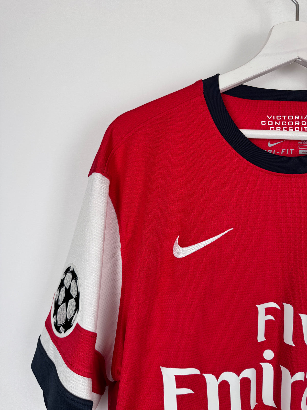 MAILLOT DE FOOTBALL ARSENAL 2012/2014 DOMICILE - MESUT OZIL #11 (L)