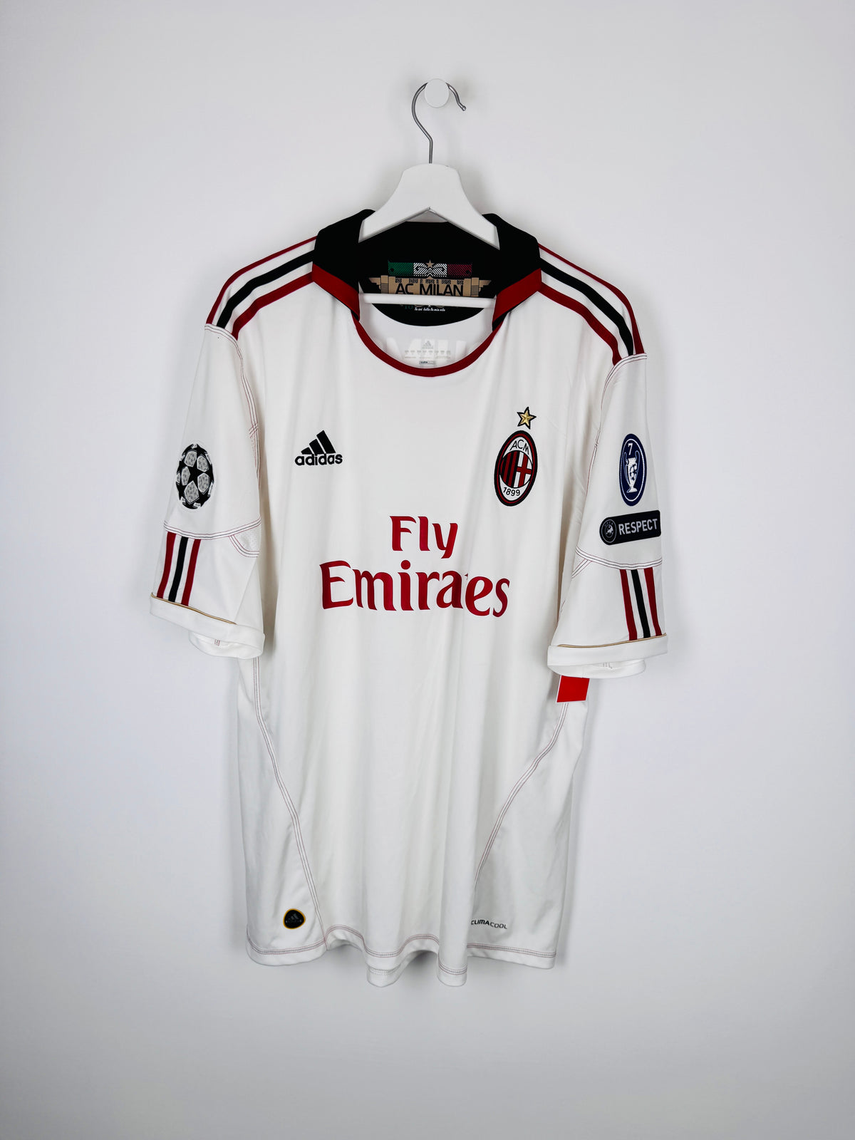 MAILLOT DE FOOTBALL AC MILAN 2010/2011 EXTÉRIEUR - ZLATAN IBRAHIMOVIC #11 (XL)