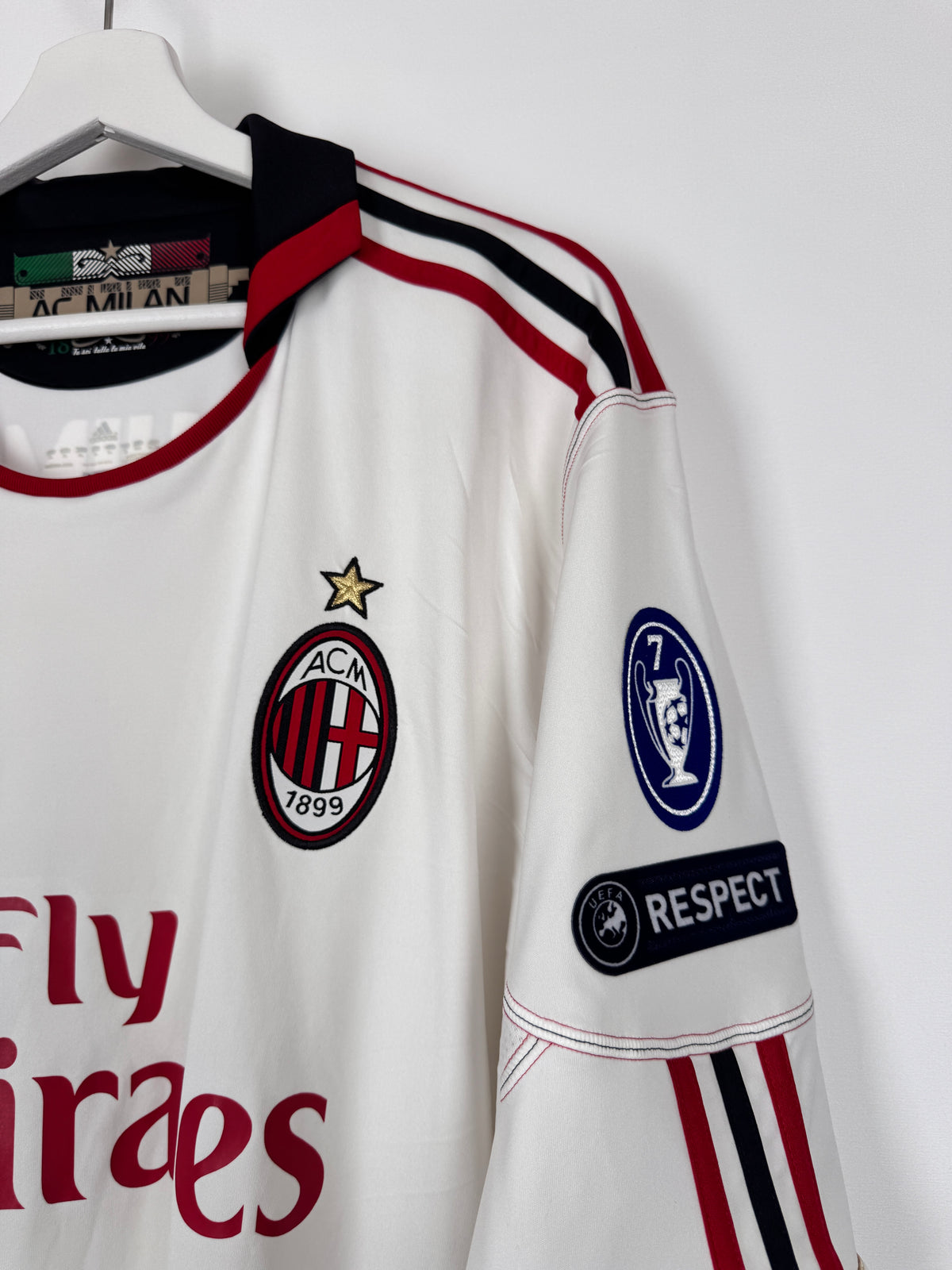 MAILLOT DE FOOTBALL AC MILAN 2010/2011 EXTÉRIEUR - ZLATAN IBRAHIMOVIC #11 (XL)