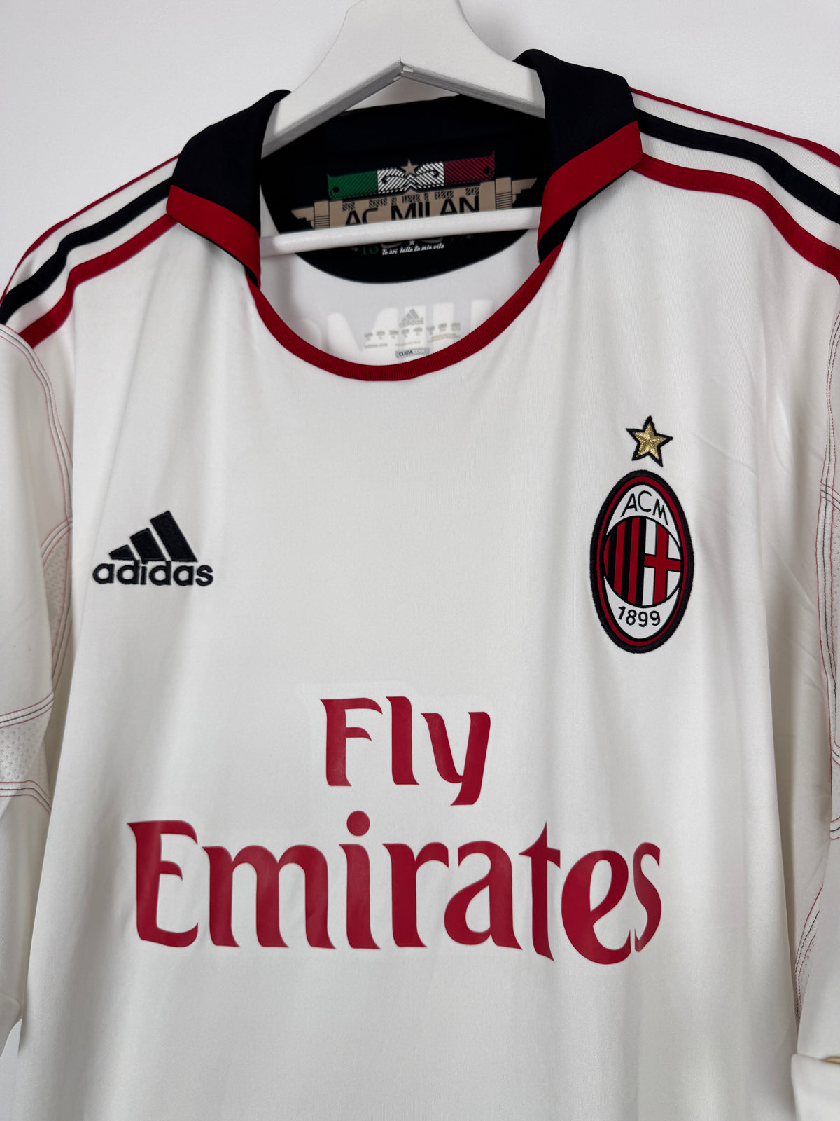 MAILLOT DE FOOTBALL AC MILAN 2010/2011 EXTÉRIEUR - ZLATAN IBRAHIMOVIC #11 (XL)