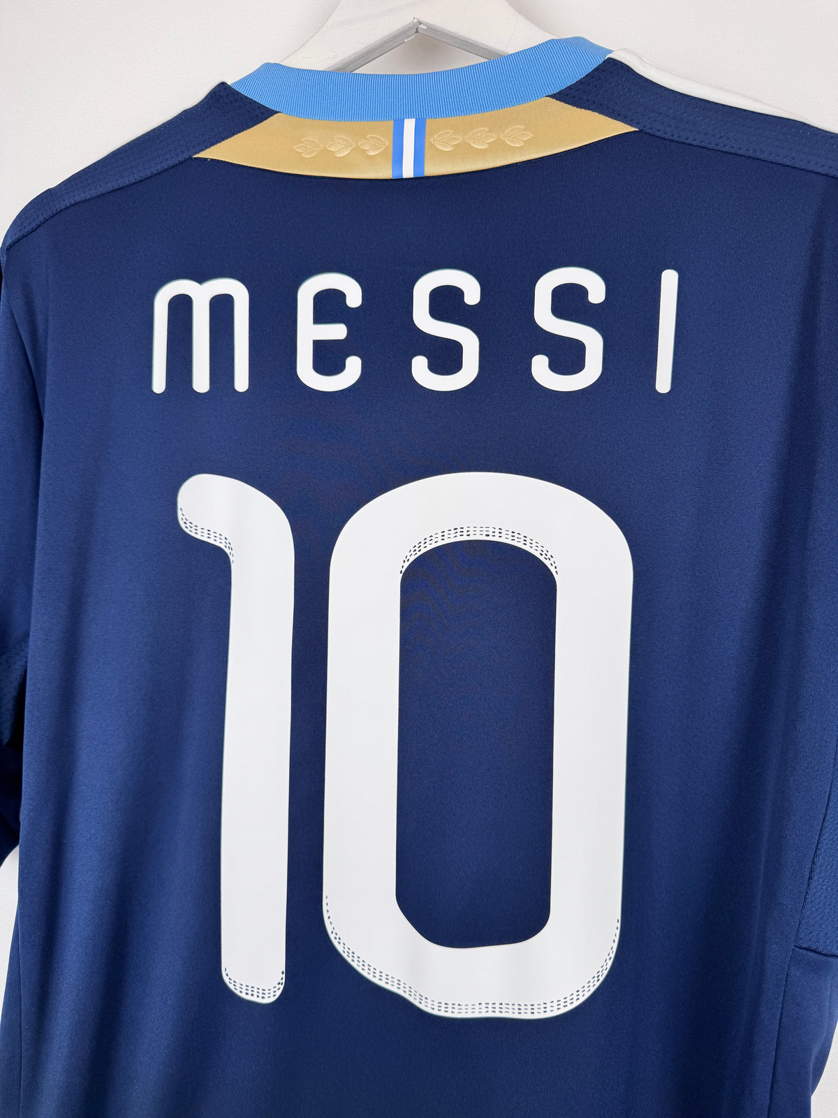 MAILLOT DE FOOTBALL ARGENTINE 2011 EXTÉRIEUR - LEO MESSI #10 (L)
