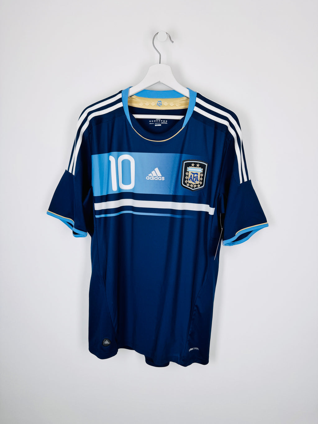 MAILLOT DE FOOTBALL ARGENTINE 2011 EXTÉRIEUR - LEO MESSI #10 (L)