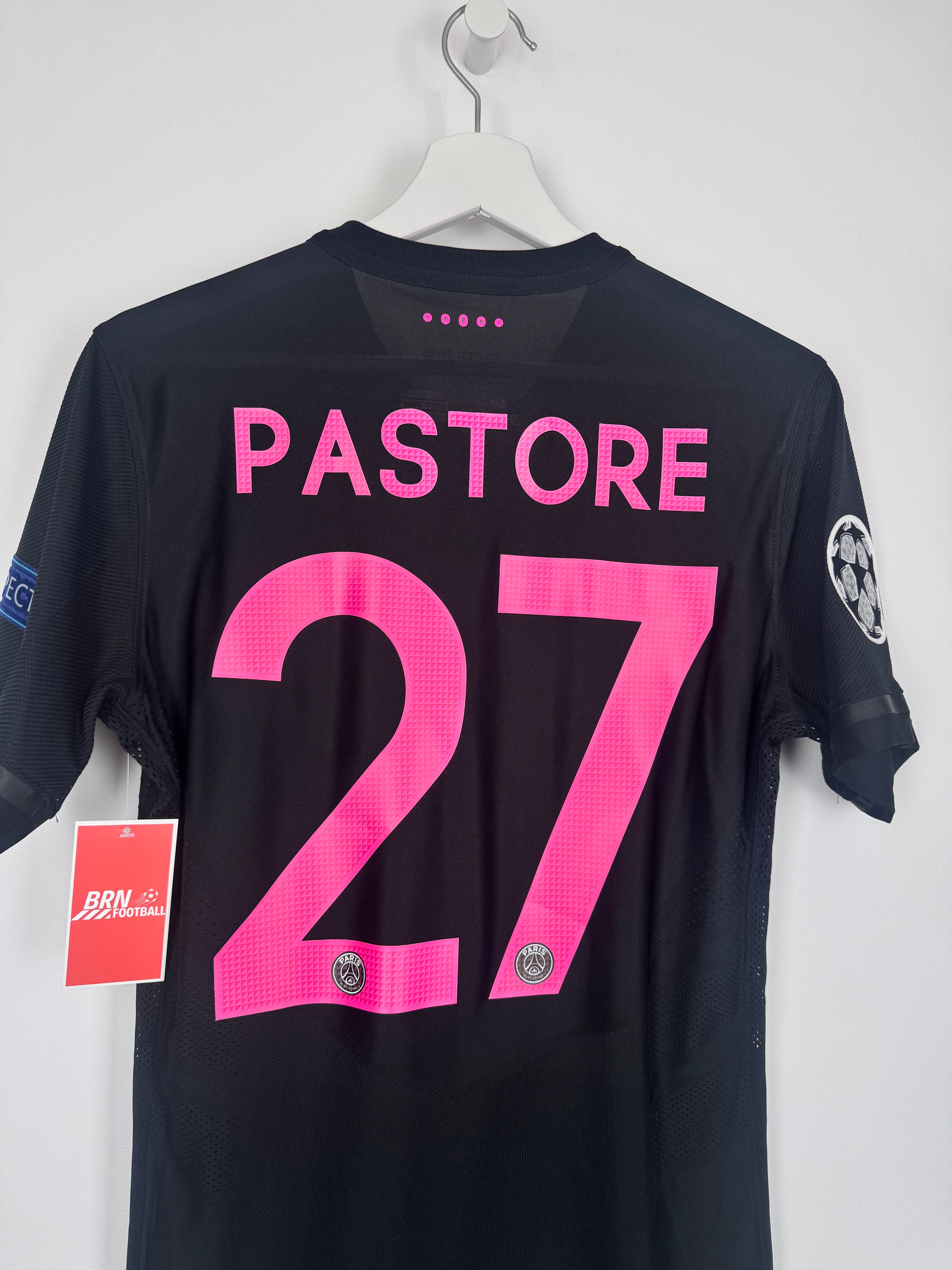 PSG FOOTBALL JERSEY 1997/1998 HOME - NGOTTY #4 (S)