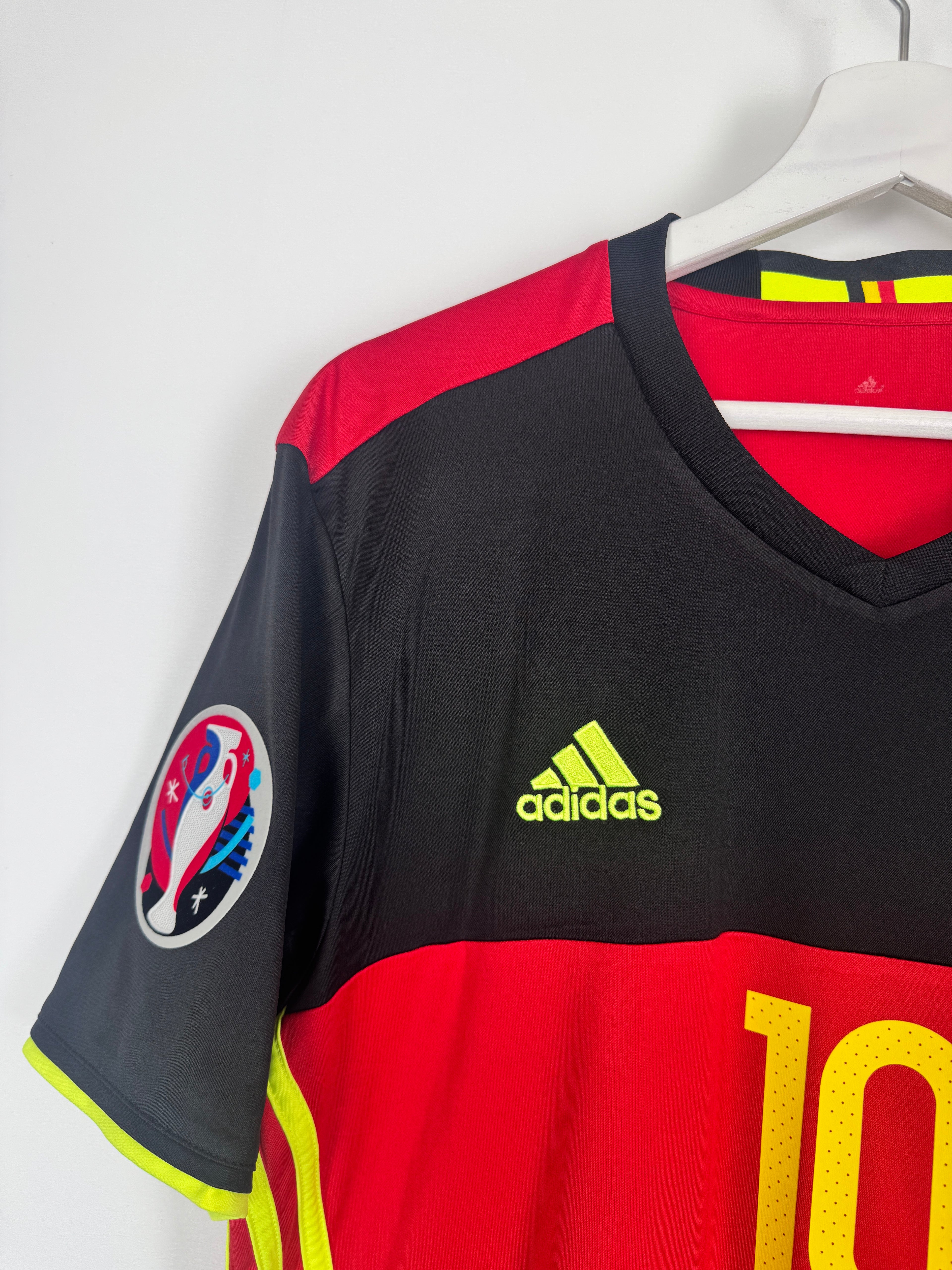 PSG FOOTBALL JERSEY 1997/1998 HOME - NGOTTY #4 (S)