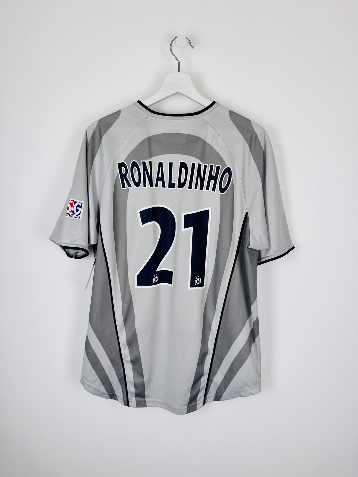 MAILLOT DE FOOTBALL PSG 2001/2002 EXTÉRIEUR - RONALDINHO #21 (M)