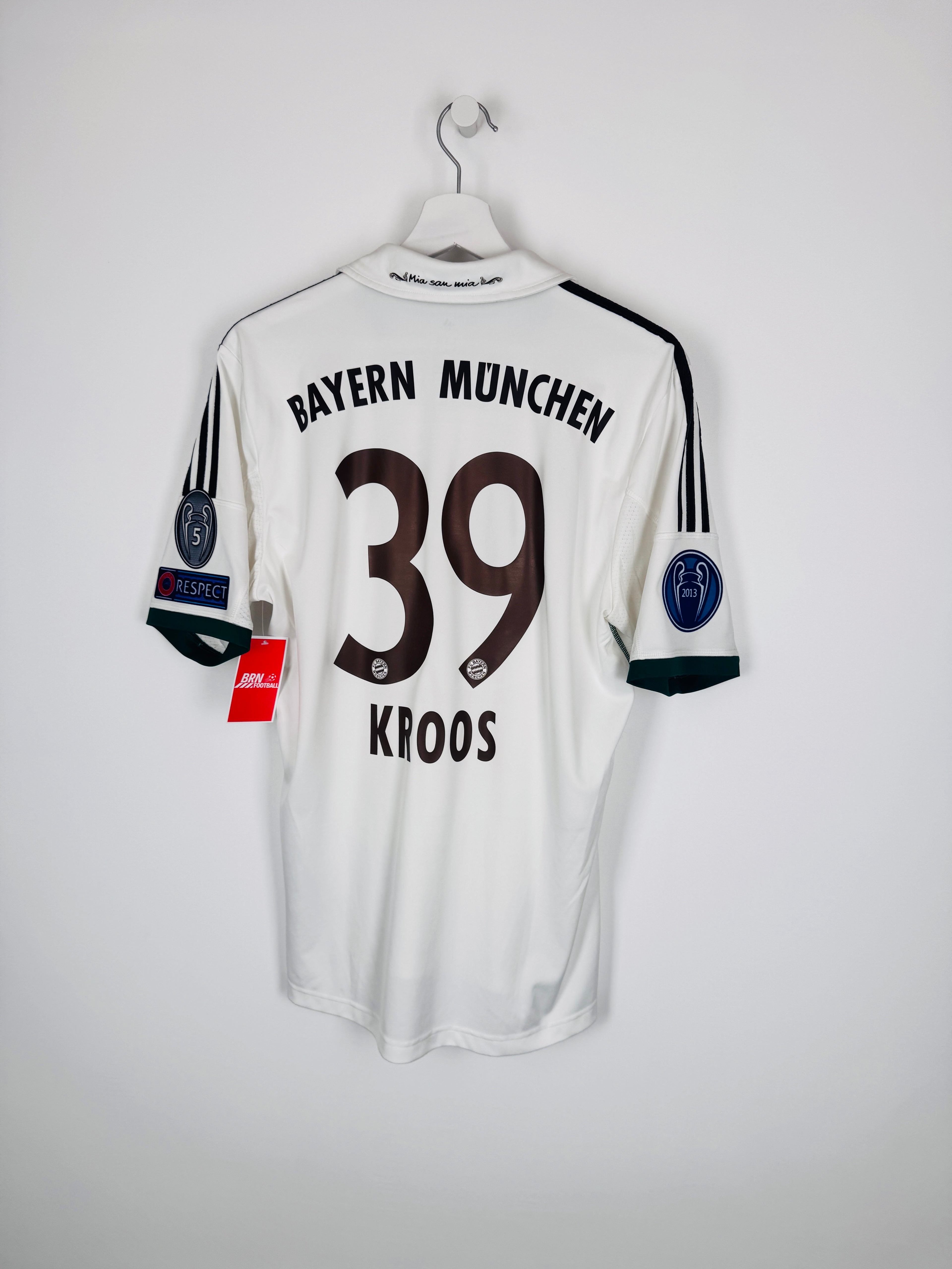 PSG FOOTBALL JERSEY 1997/1998 HOME - NGOTTY #4 (S)