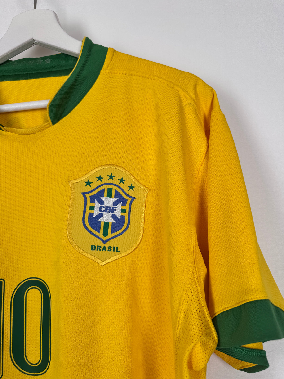 MAILLOT DE FOOTBALL BRÉSIL 2006 DOMICILE - RONALDINHO #10 (M)