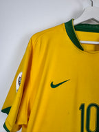 MAILLOT DE FOOTBALL BRÉSIL 2006 DOMICILE - RONALDINHO #10 (M)