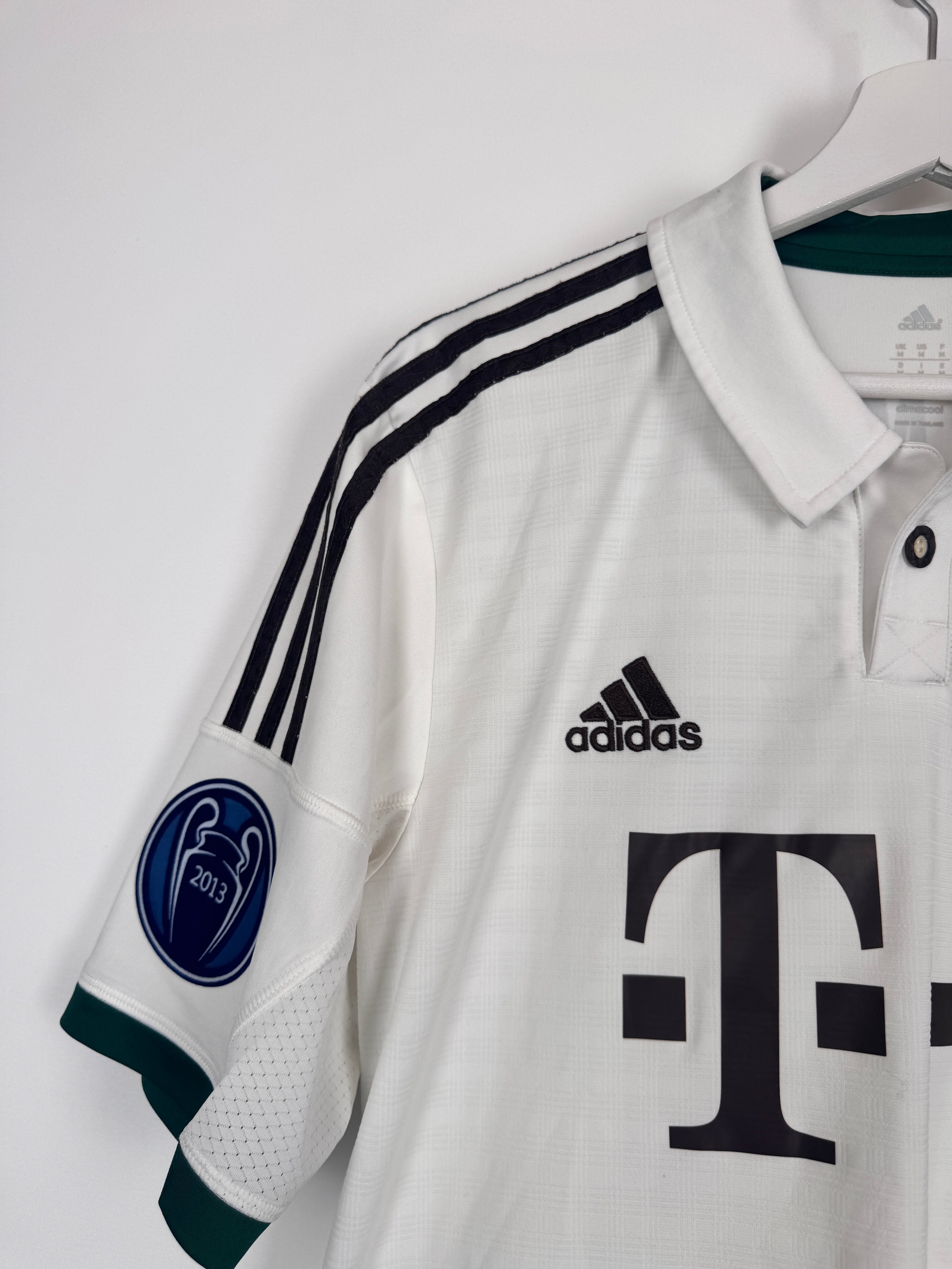 PSG FOOTBALL JERSEY 1997/1998 HOME - NGOTTY #4 (S)