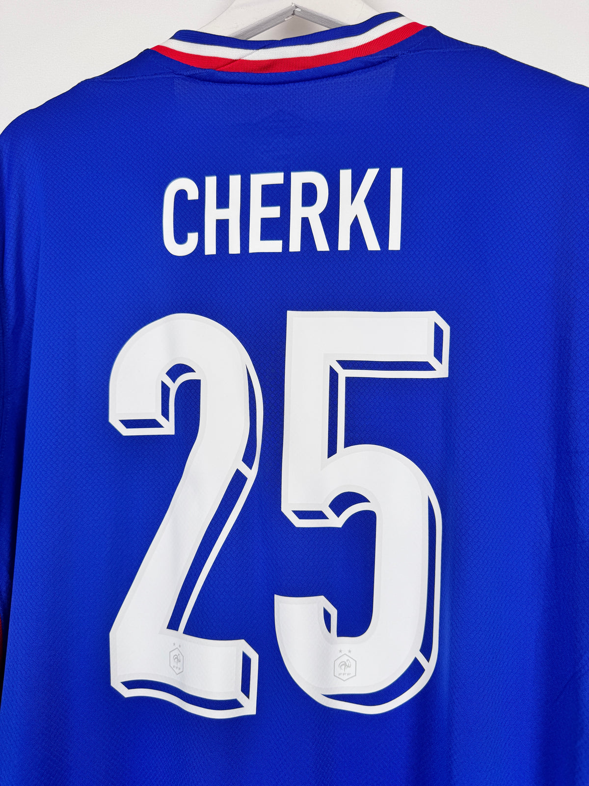 MAILLOT DE FOOTBALL ÉQUIPE DE FRANCE 2024 DOMICILE - RAYAN CHERKI #25 (XL)