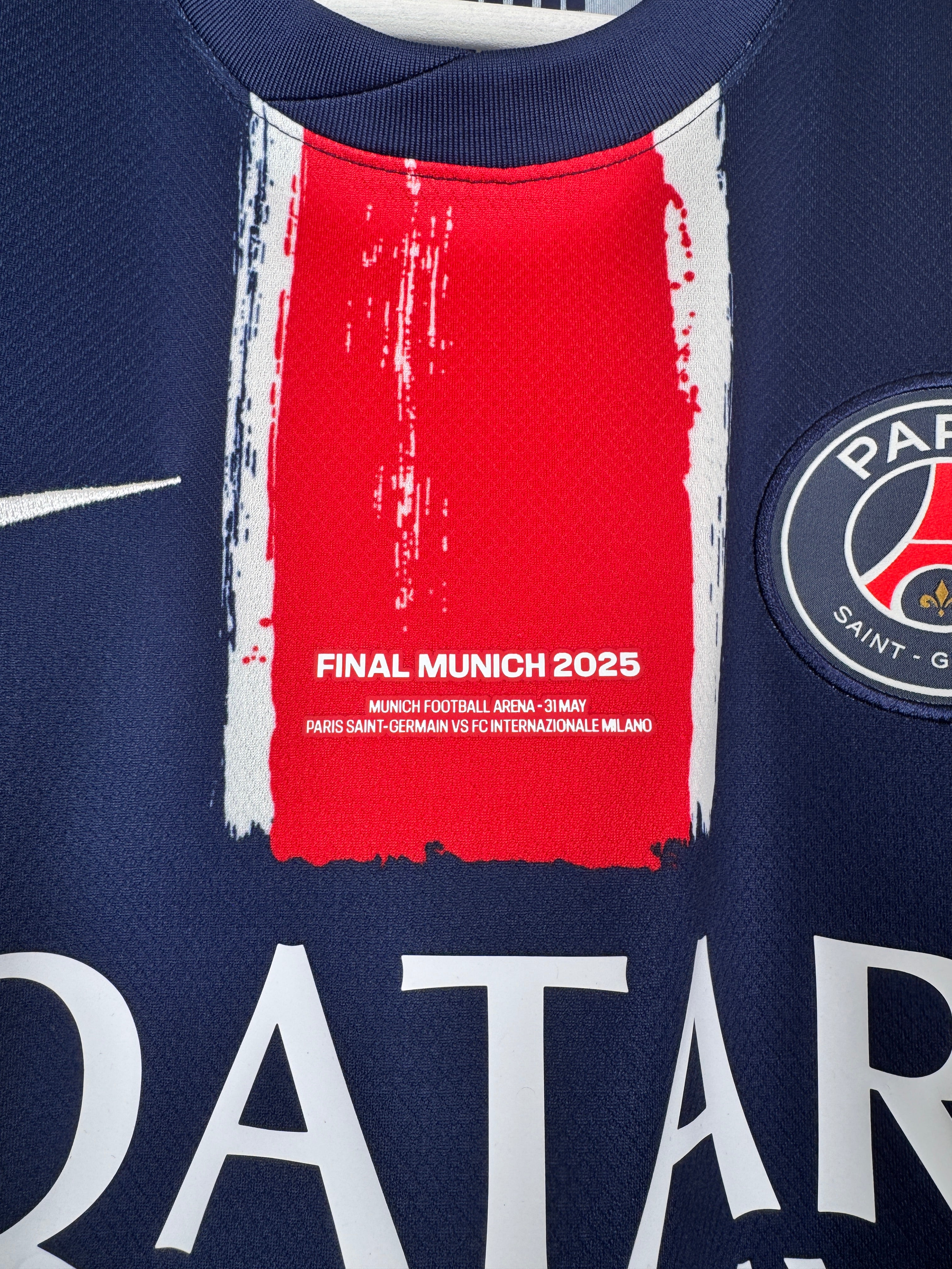 PSG FOOTBALL JERSEY 1997/1998 HOME - NGOTTY #4 (S)