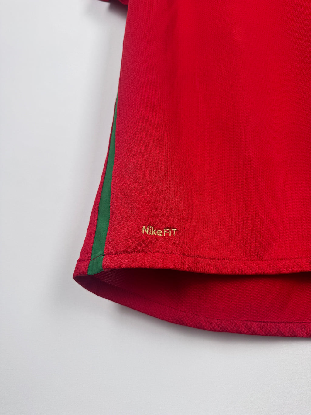 PSG FOOTBALL JERSEY 1997/1998 HOME - NGOTTY #4 (S)