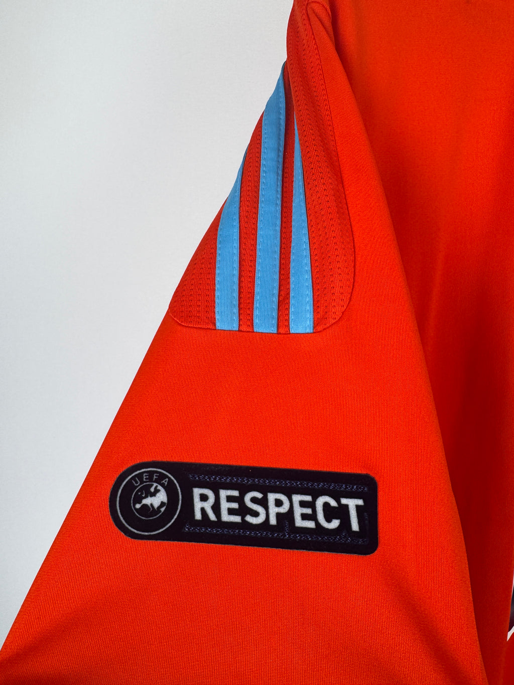 MAILLOT DE FOOTBALL OLYMPIQUE DE MARSEILLE 2011/2012 THIRD - LUCHO #8 (L)