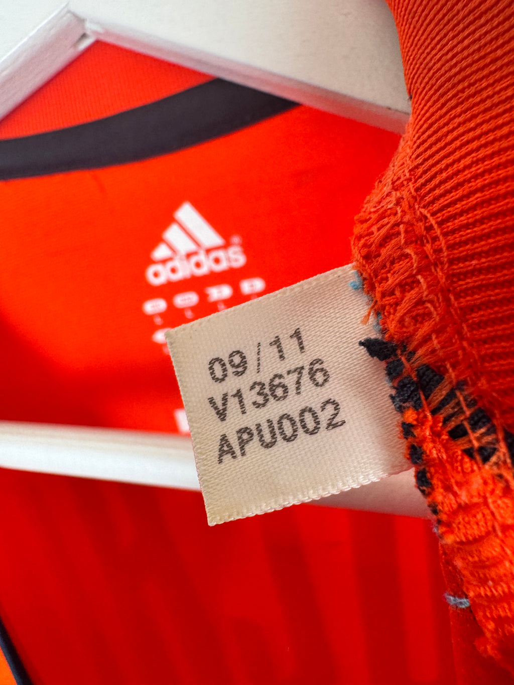 MAILLOT DE FOOTBALL OLYMPIQUE DE MARSEILLE 2011/2012 THIRD - LUCHO #8 (L)