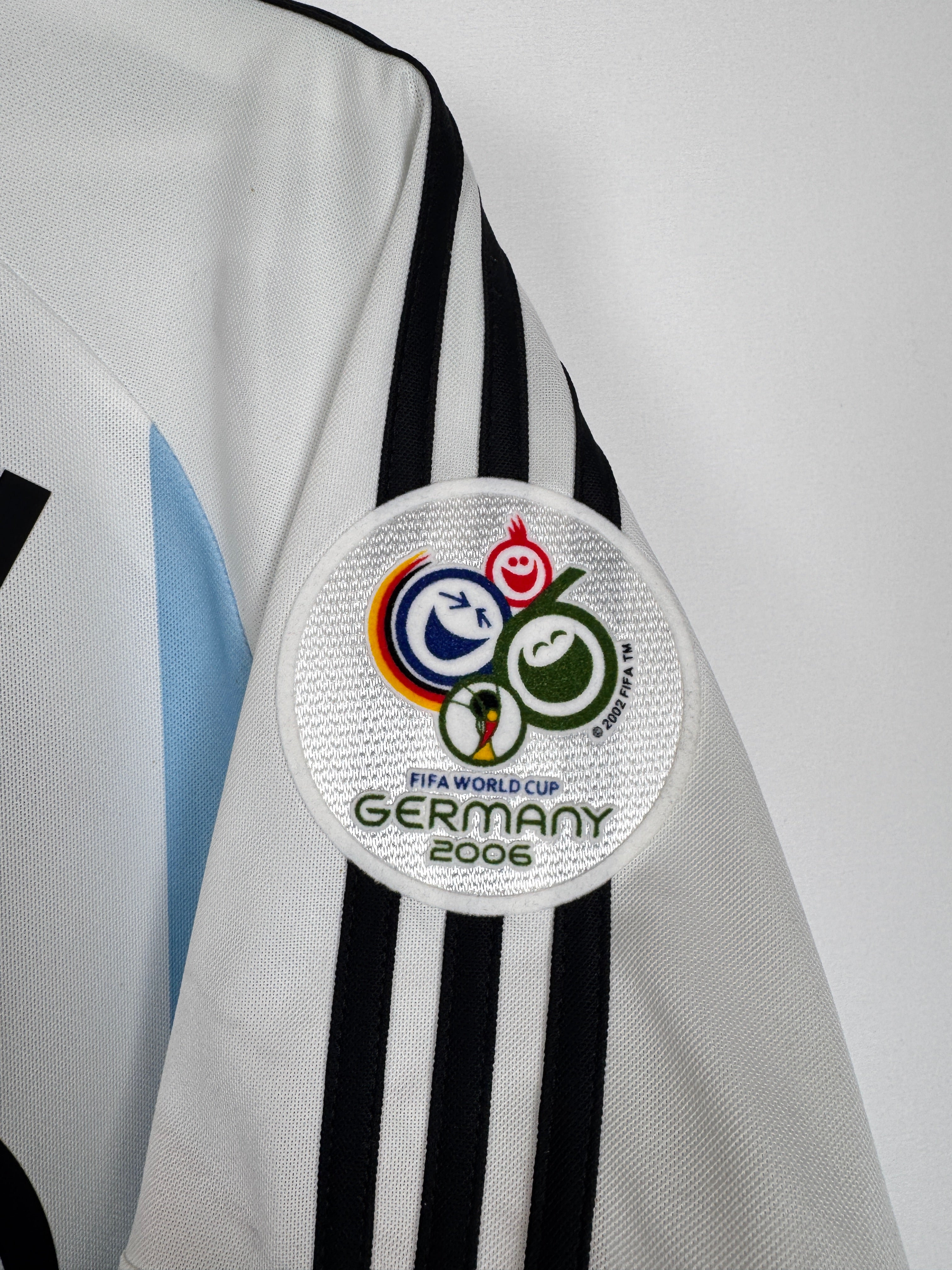 PSG FOOTBALL JERSEY 1997/1998 HOME - NGOTTY #4 (S)