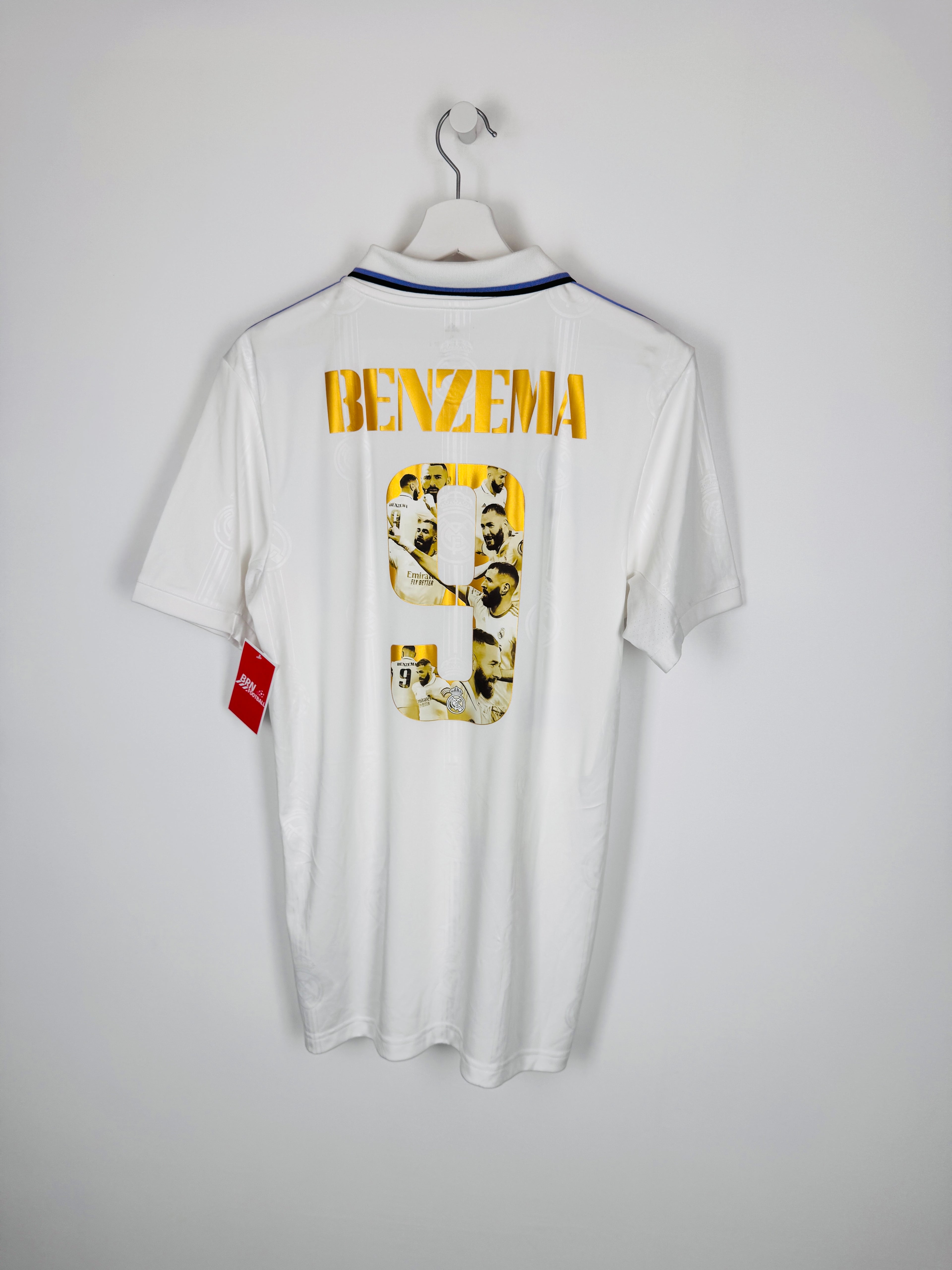 MAILLOT DE FOOTBALL REAL MADRID 2022/2023 DOMICILE - KARIM BENZEMA #9 BALLON D'OR (S)