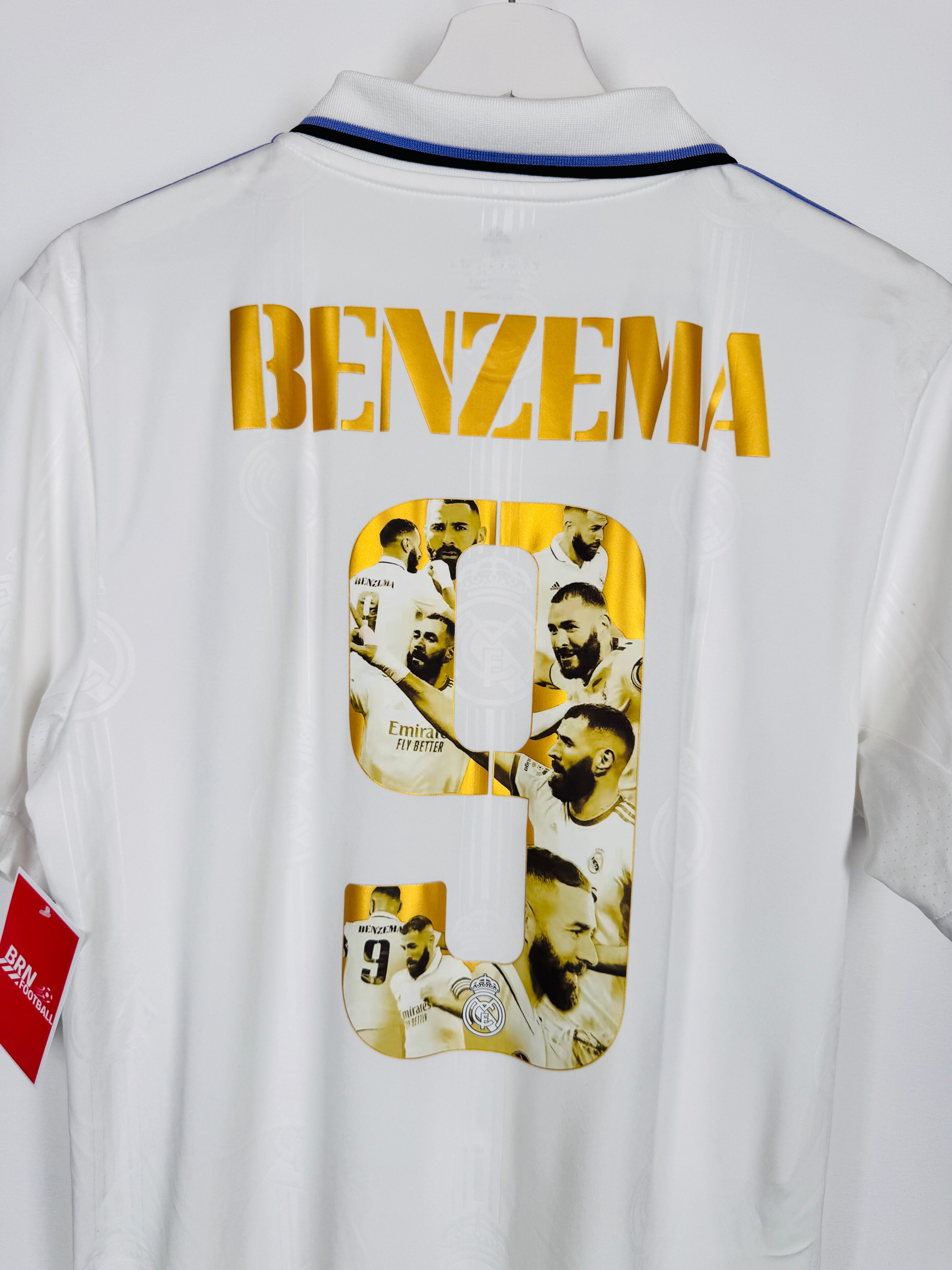 MAILLOT DE FOOTBALL REAL MADRID 2022/2023 DOMICILE - KARIM BENZEMA #9 BALLON D'OR (S)