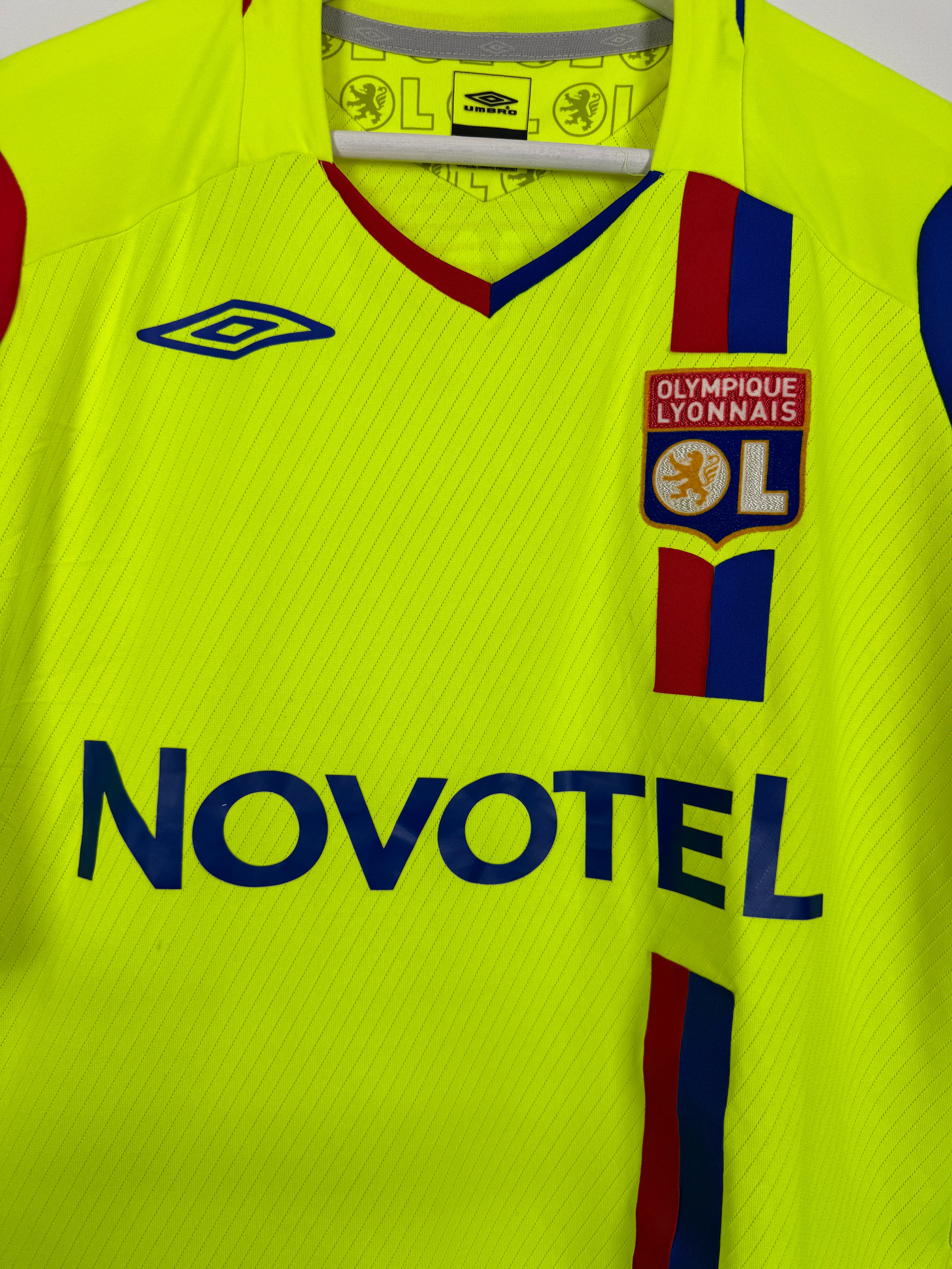 OLYMPIQUE LYONNAIS 2008/2009 THIRD FOOTBALL JERSEY - JUNINHO #8 (L)