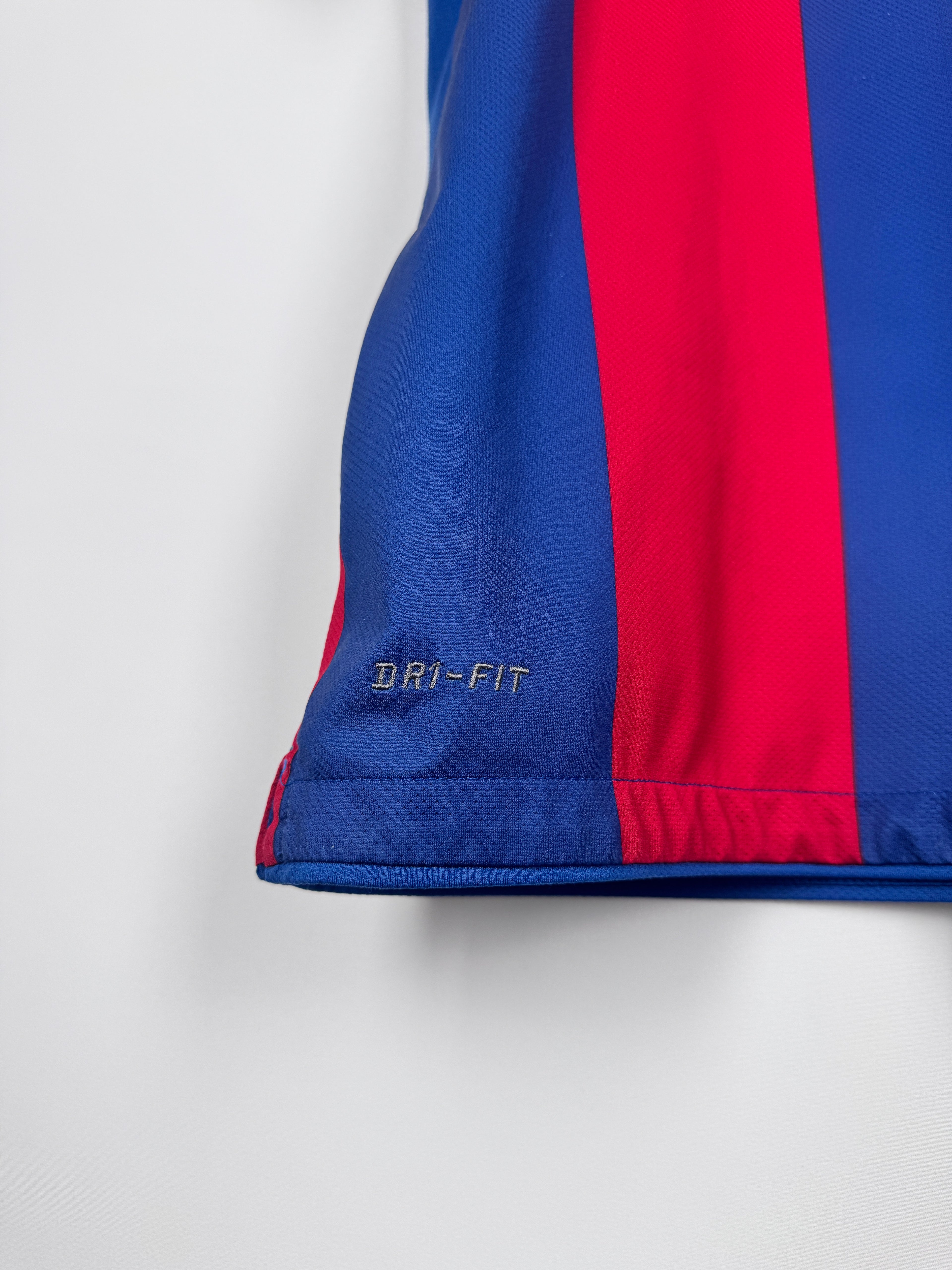 PSG FOOTBALL JERSEY 1997/1998 HOME - NGOTTY #4 (S)